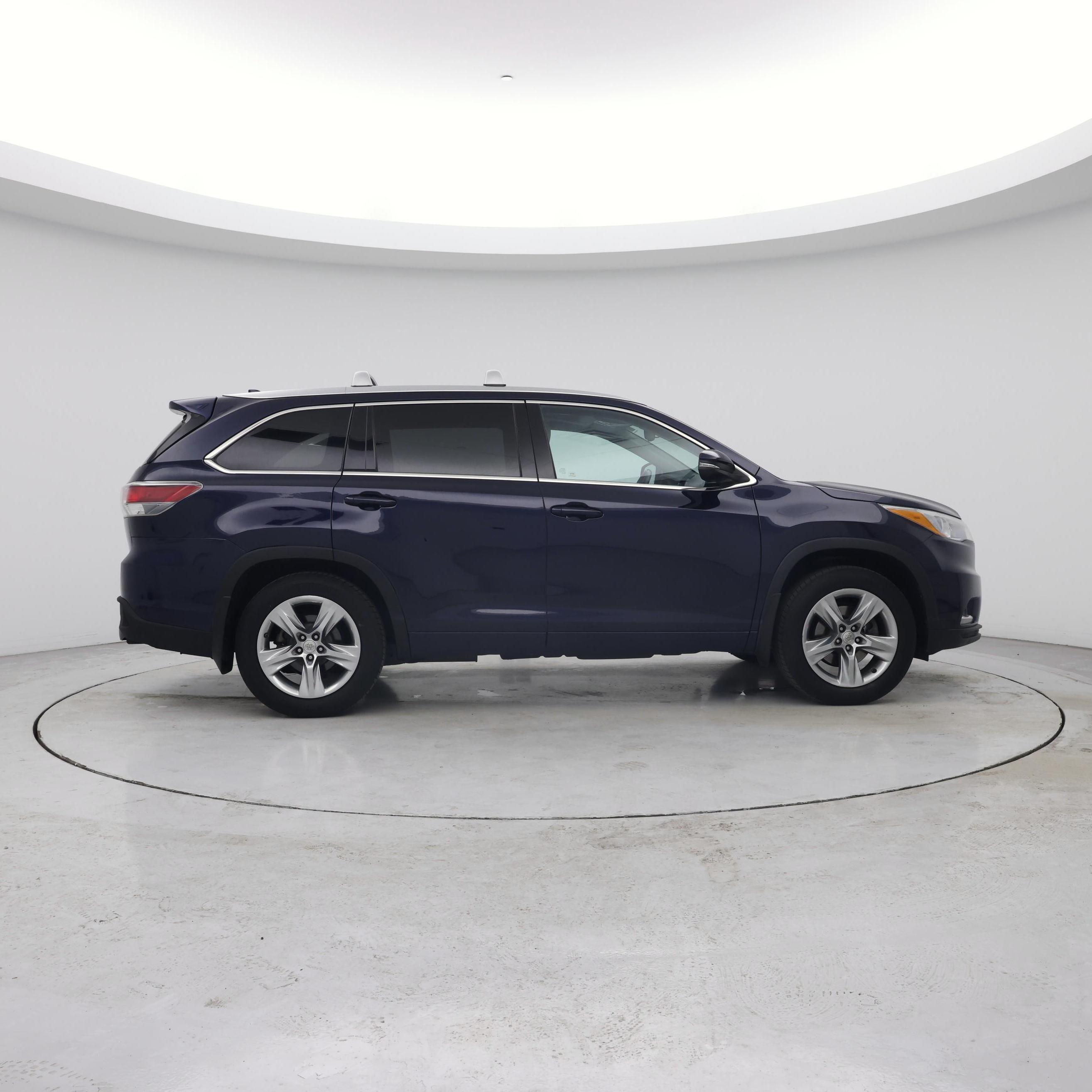 Thumbnail: 2015 Toyota Highlander - 7