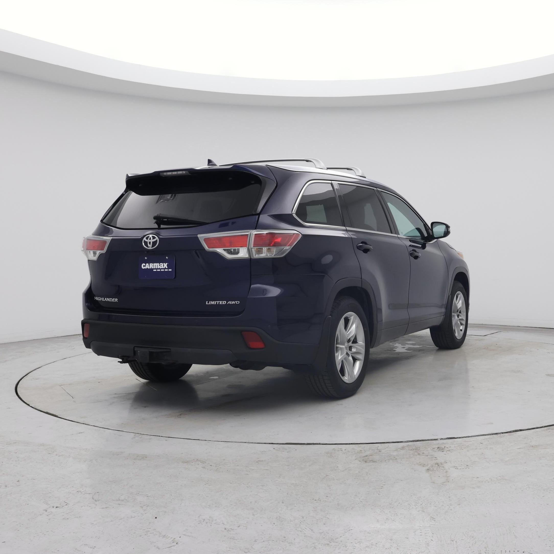 Thumbnail: 2015 Toyota Highlander - 8