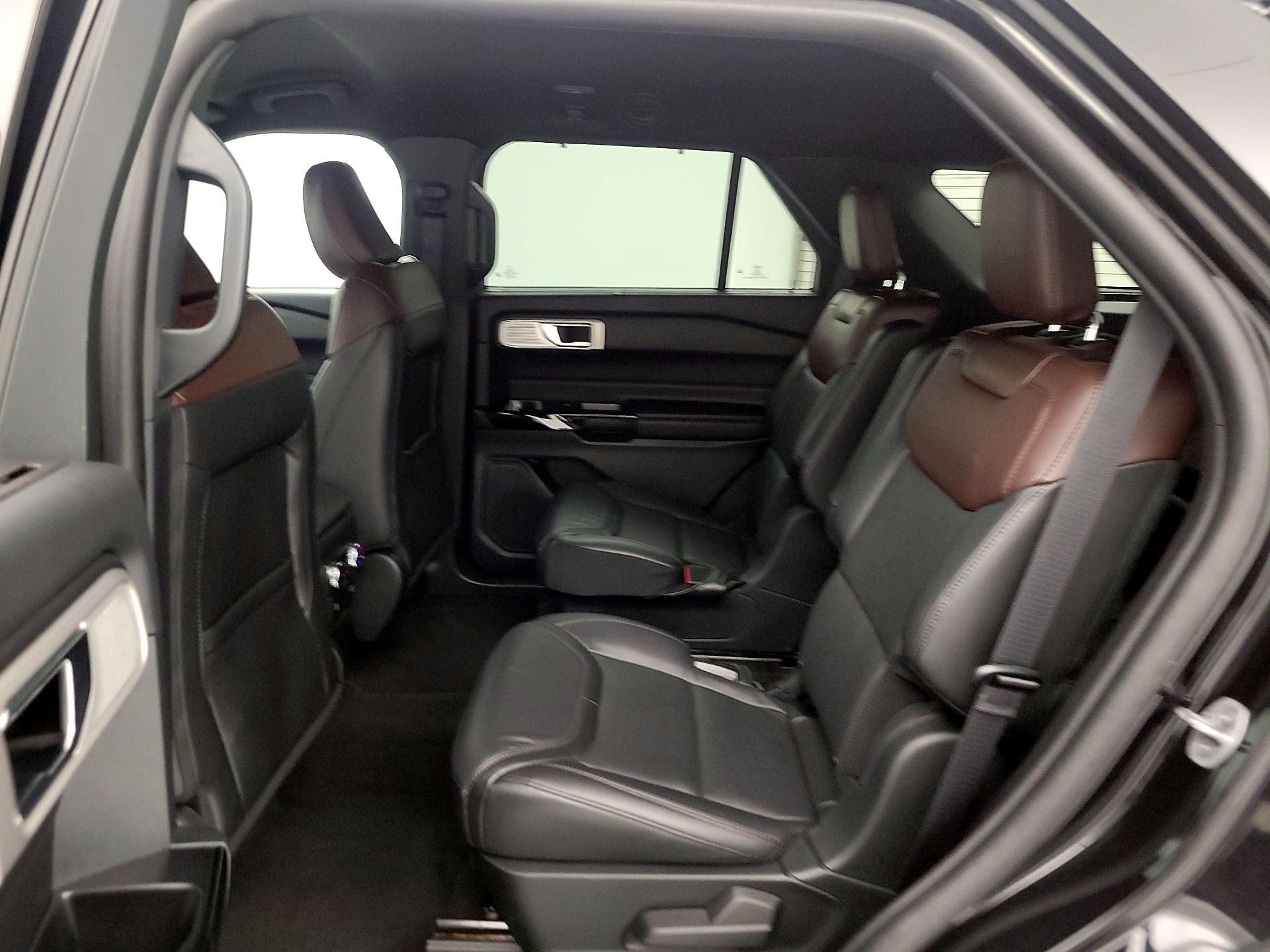 Thumbnail: 2022 Ford Explorer - 20
