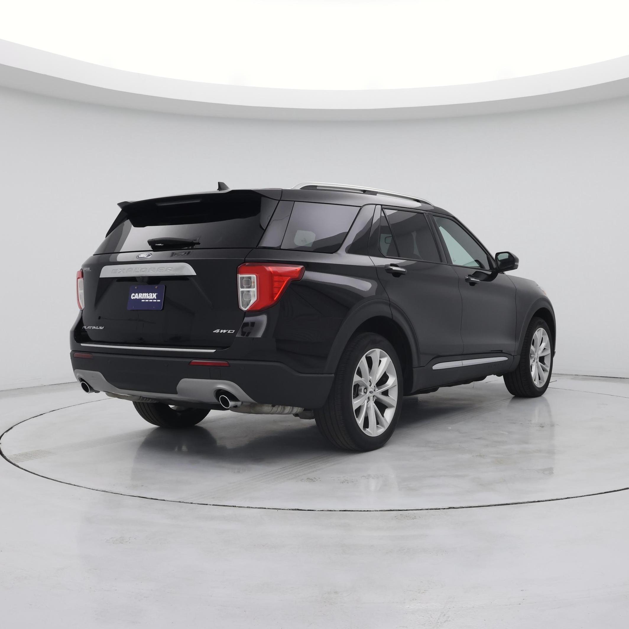 Thumbnail: 2022 Ford Explorer - 8