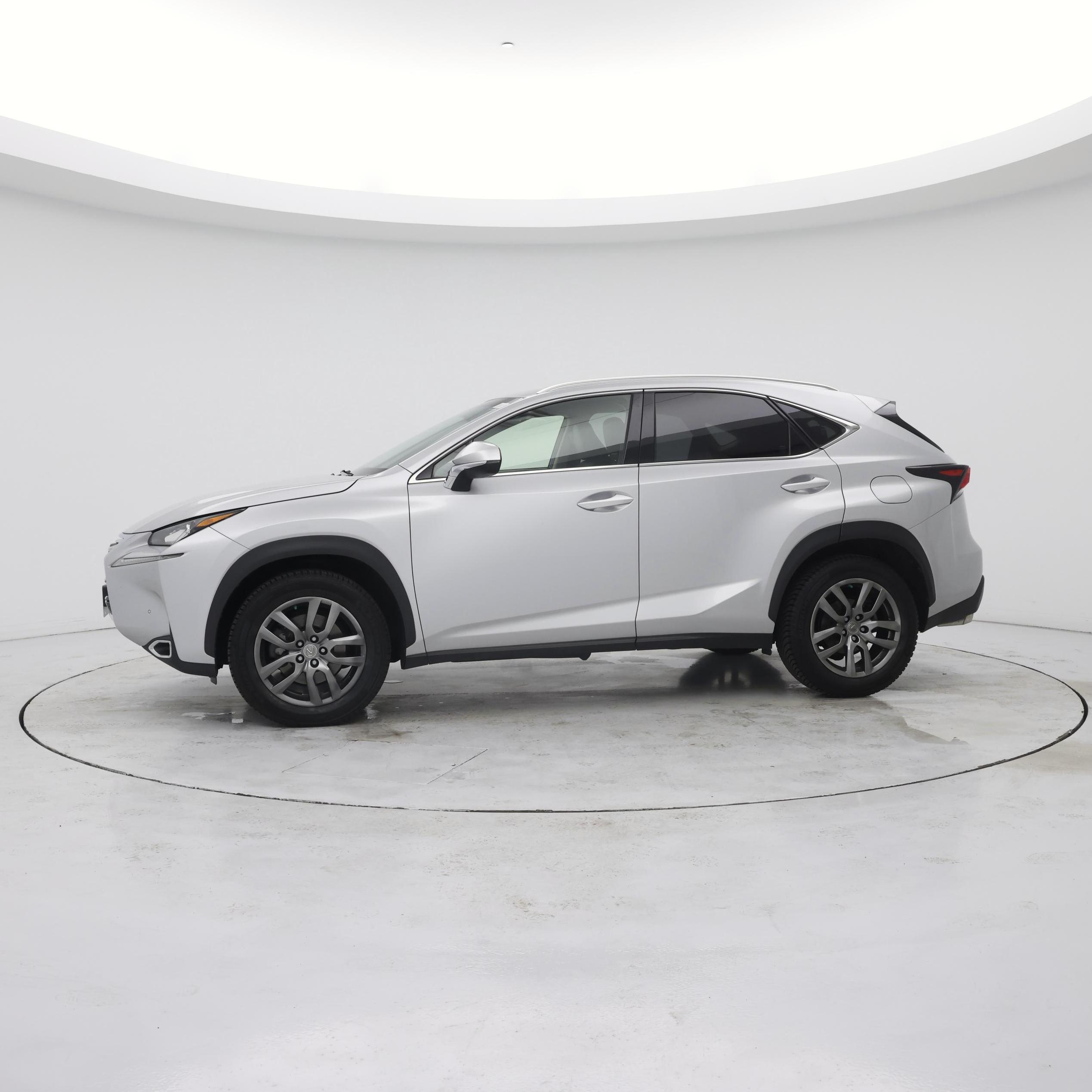 Thumbnail: 2015 Lexus NX - 3