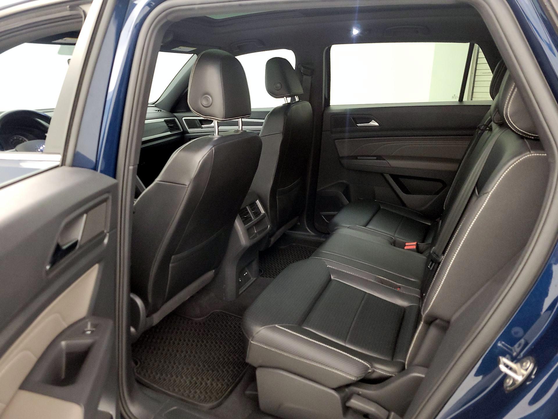 Thumbnail: 2021 Volkswagen Atlas - 20