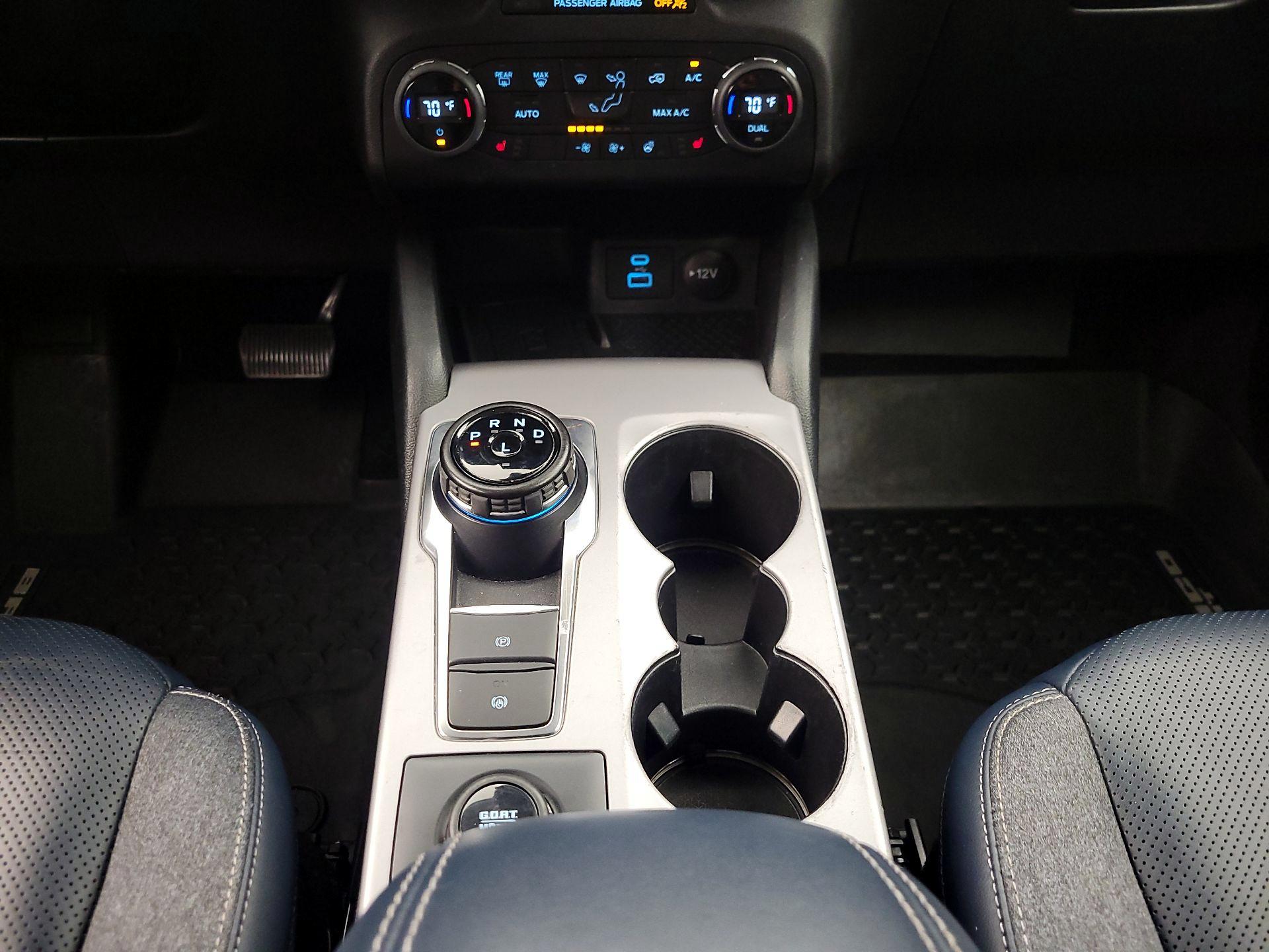 Thumbnail: 2021 Ford Bronco Sport - 18