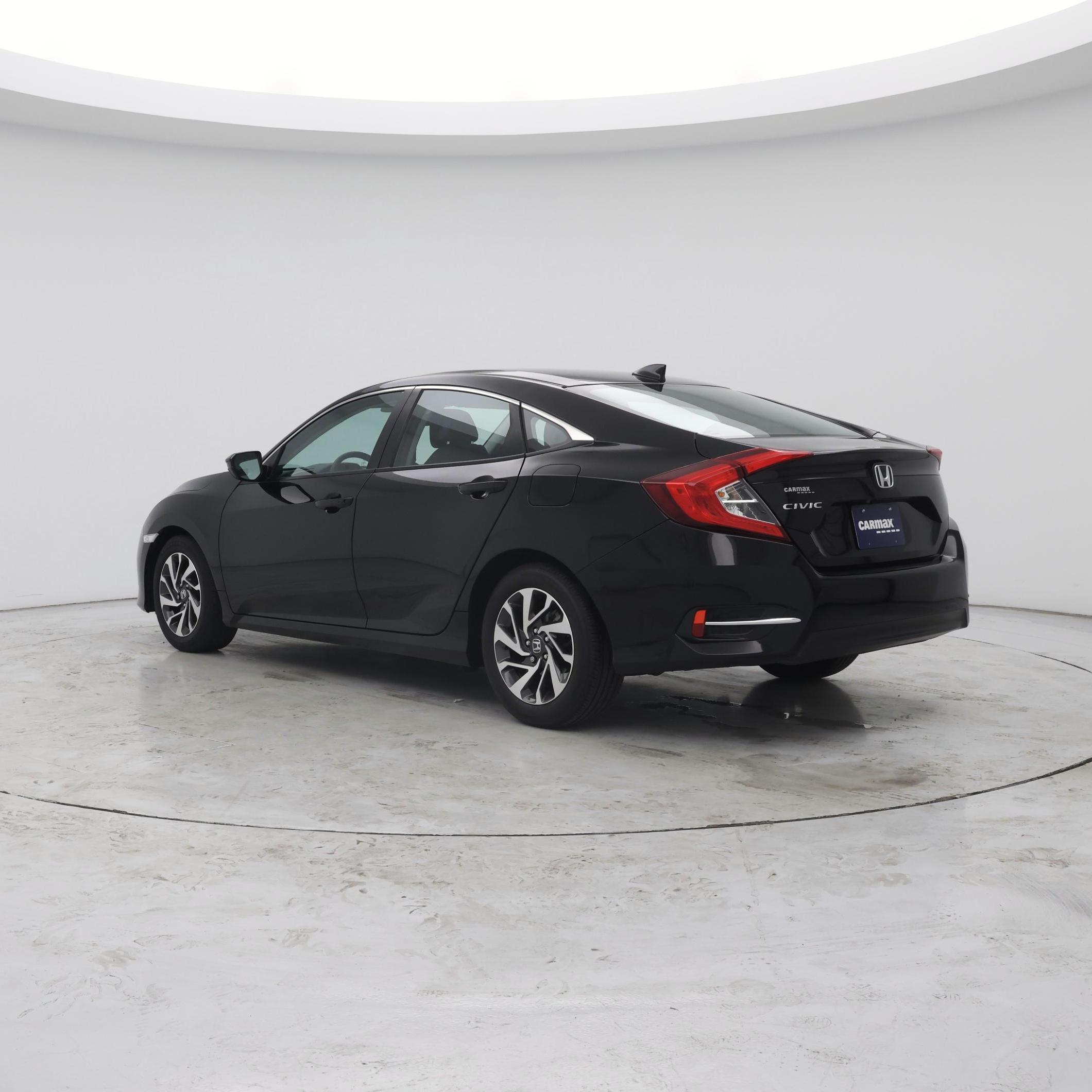Thumbnail: 2017 Honda Civic - 2