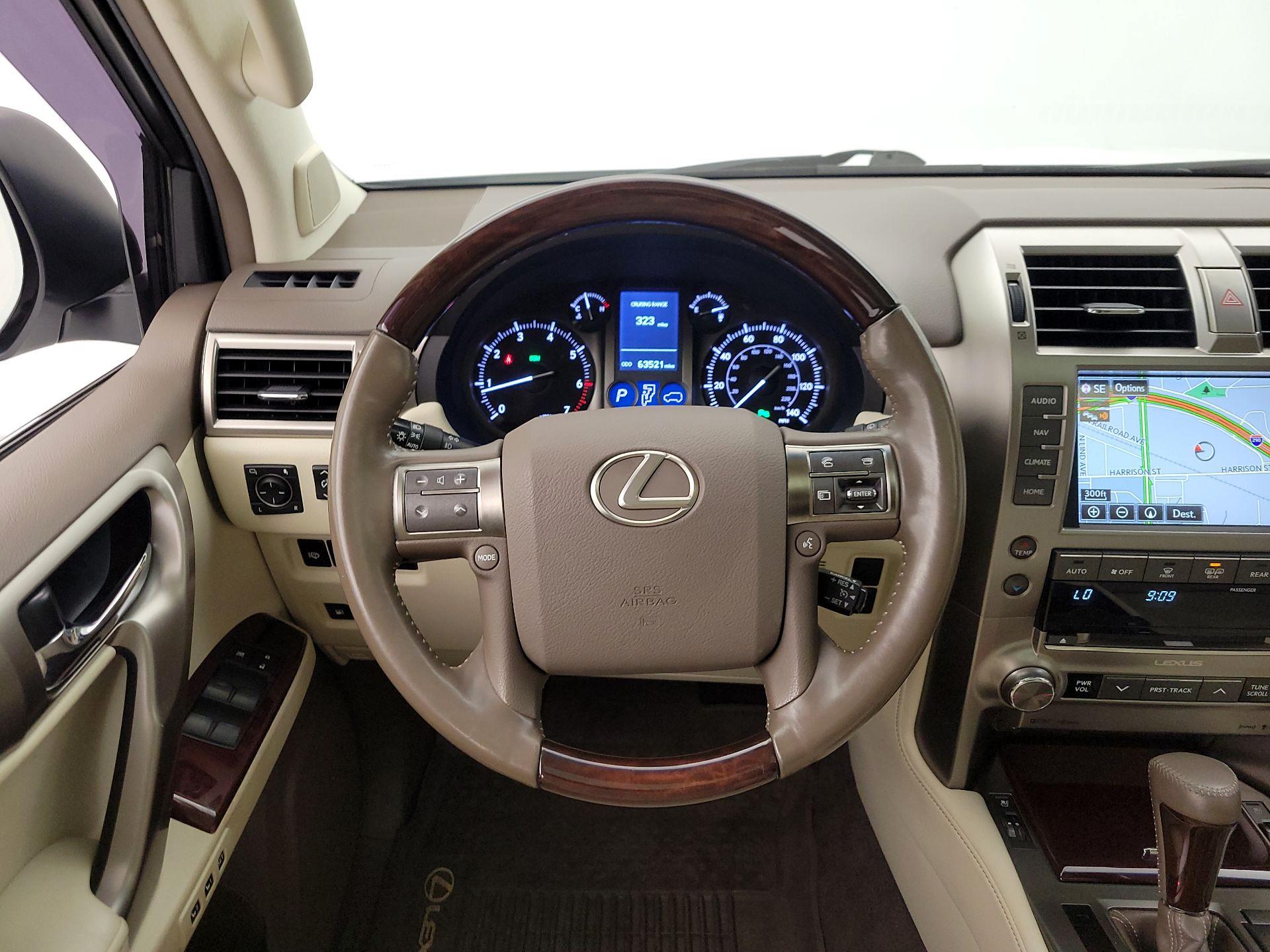 Thumbnail: 2019 Lexus GX - 10