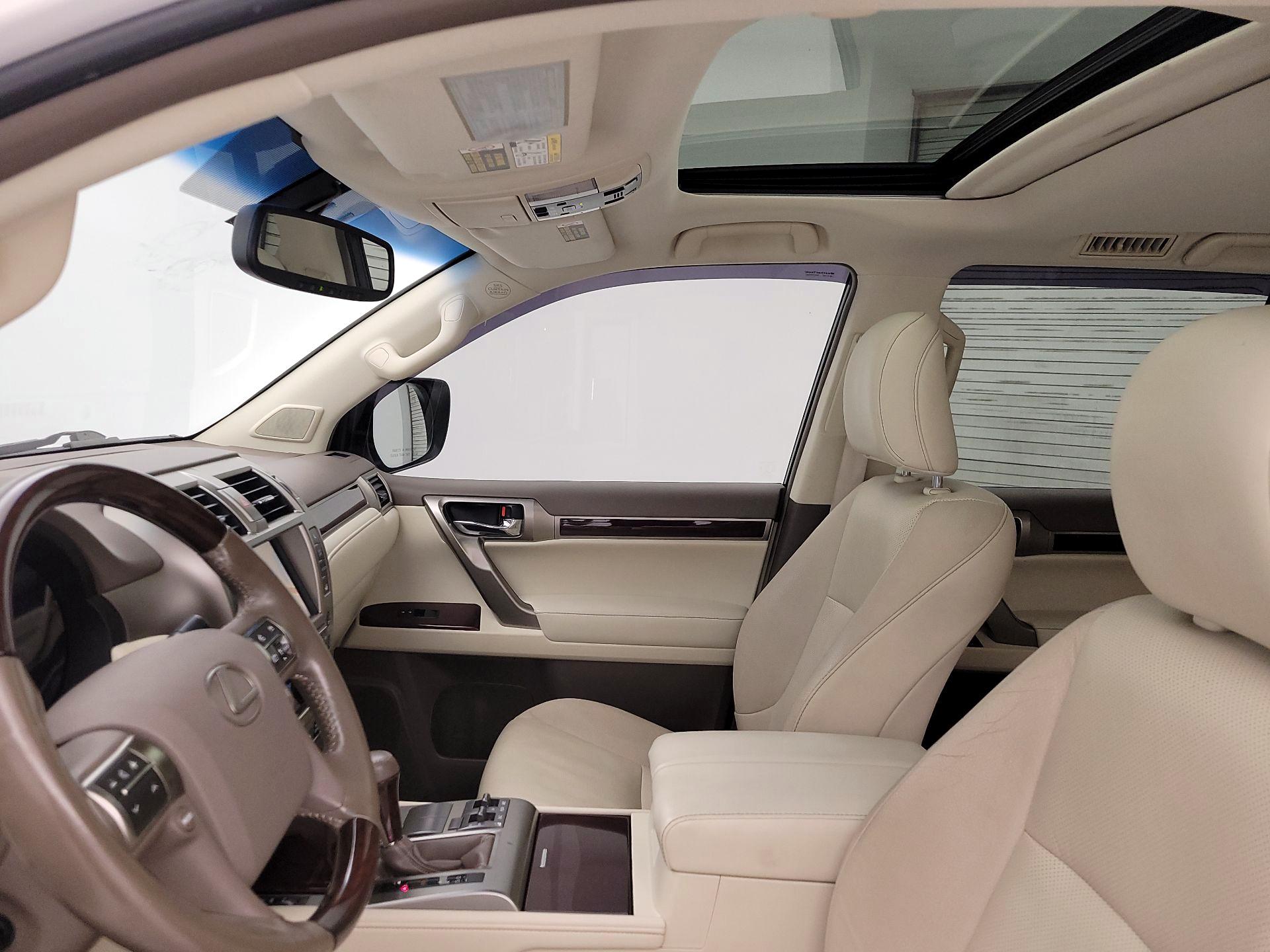 Thumbnail: 2019 Lexus GX - 20