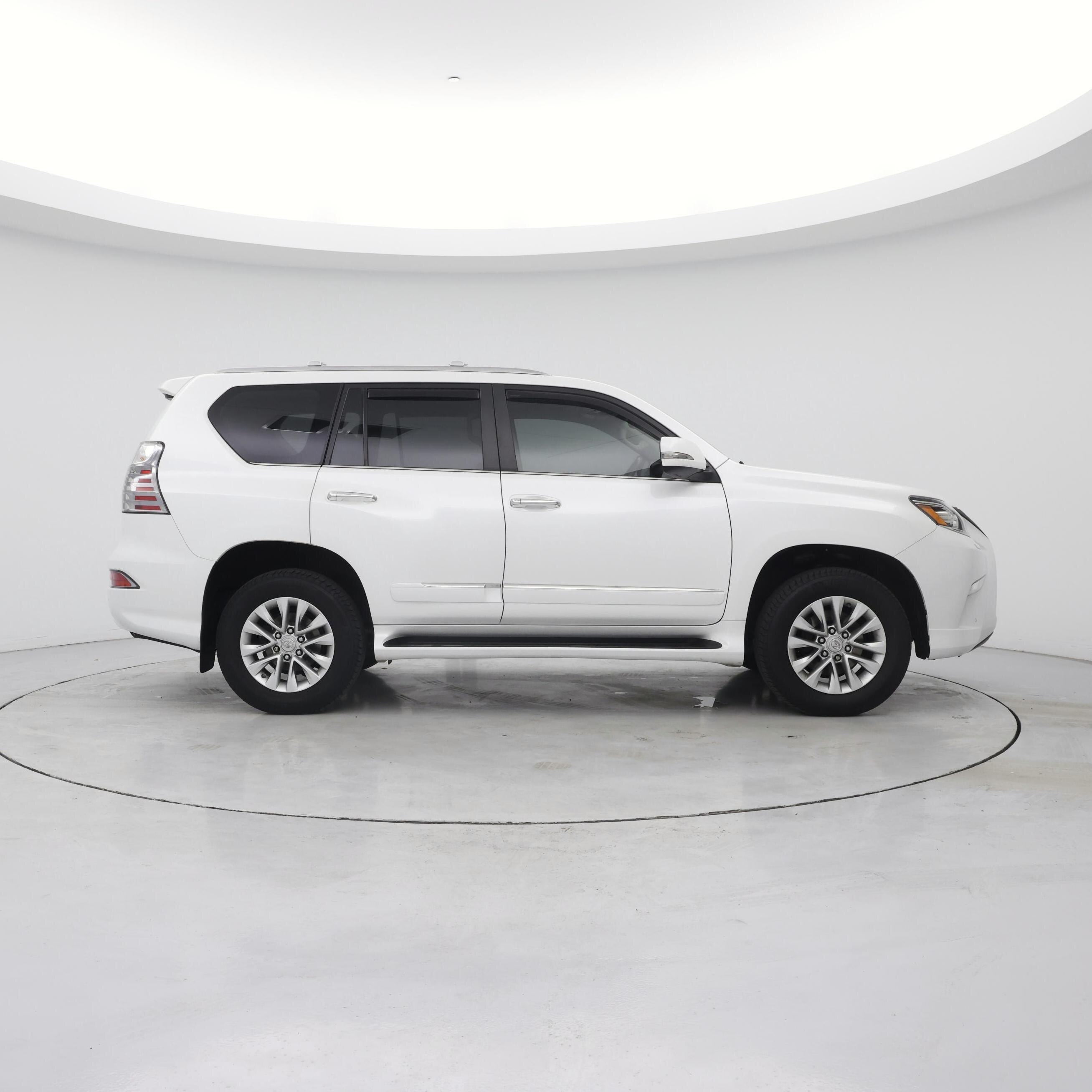Thumbnail: 2019 Lexus GX - 7
