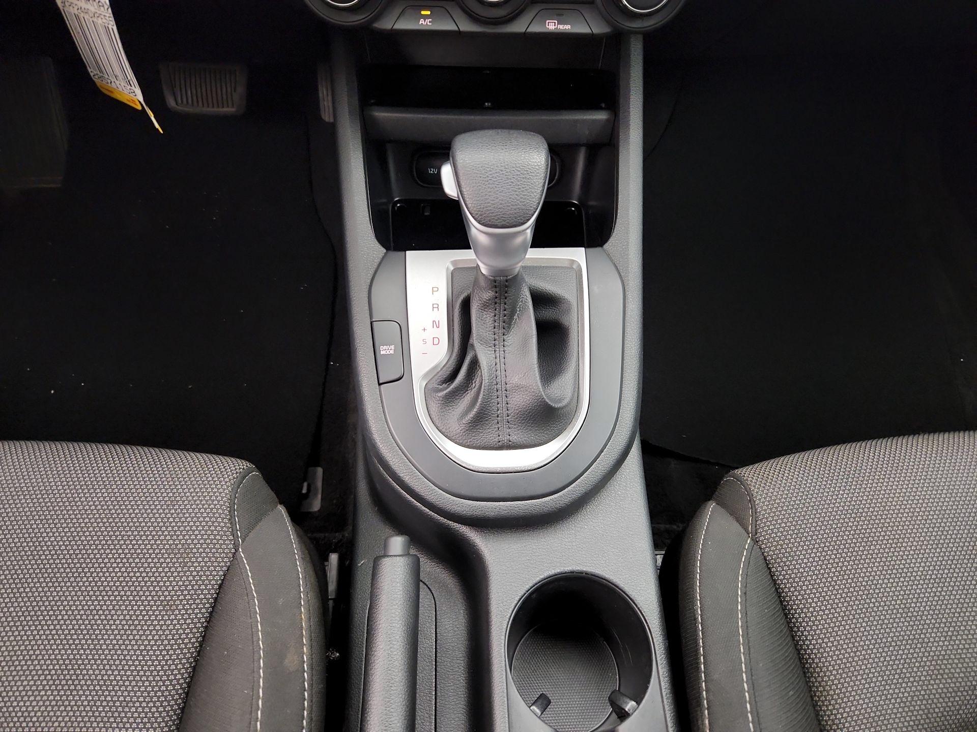 Thumbnail: 2023 Kia Forte - 17