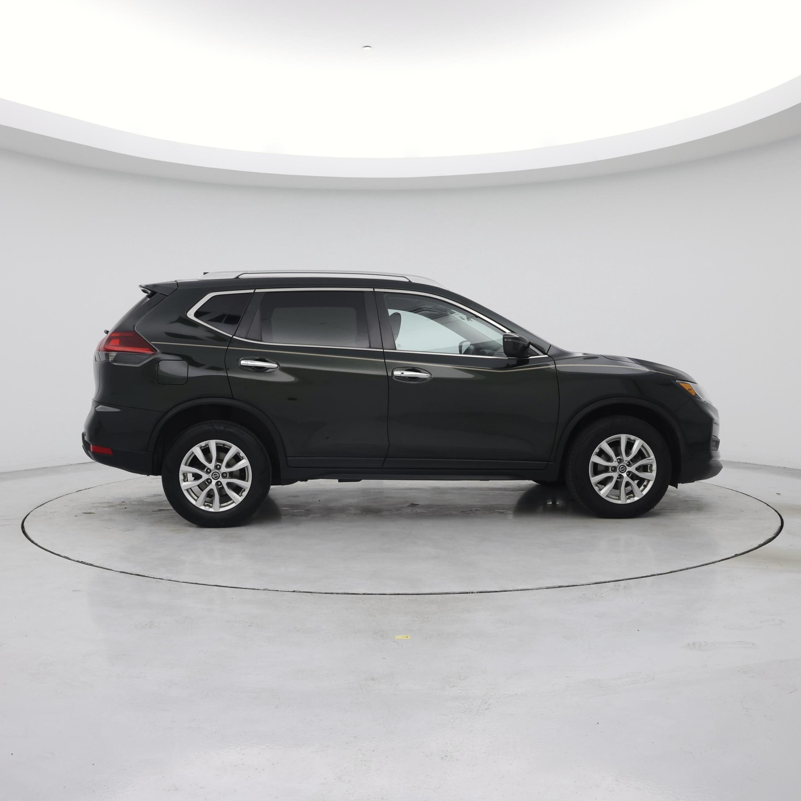 Thumbnail: 2020 Nissan Rogue - 7