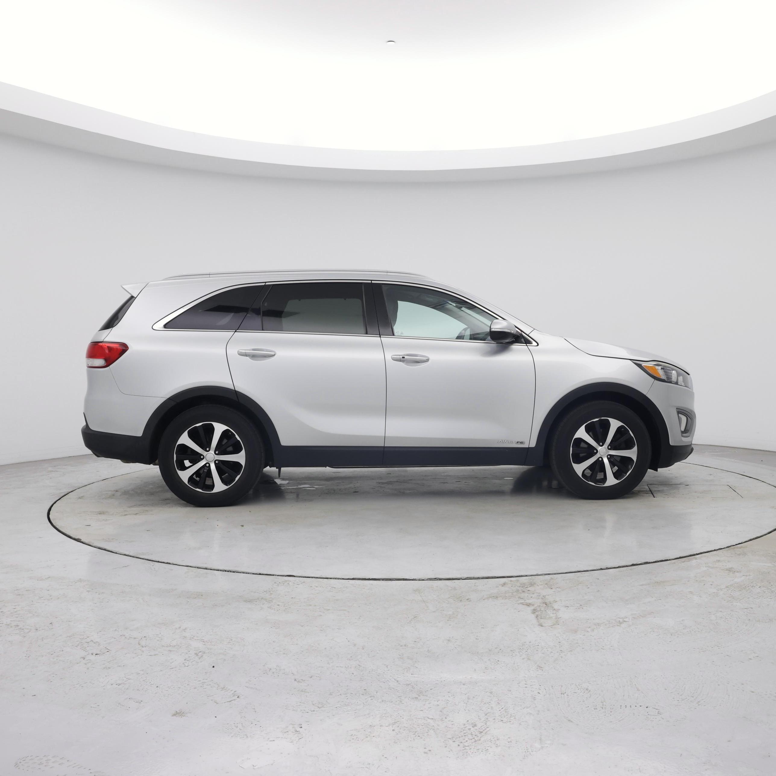 Thumbnail: 2016 Kia Sorento - 7