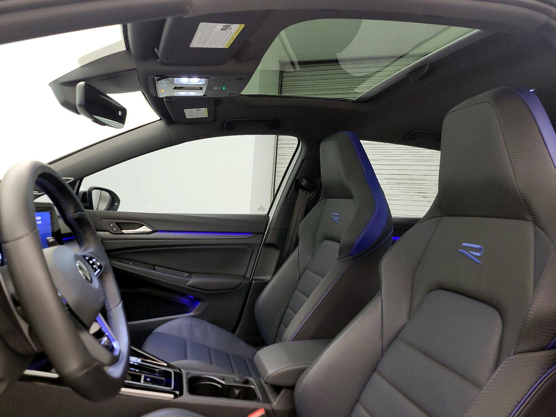 Thumbnail: 2023 Volkswagen Golf - 19