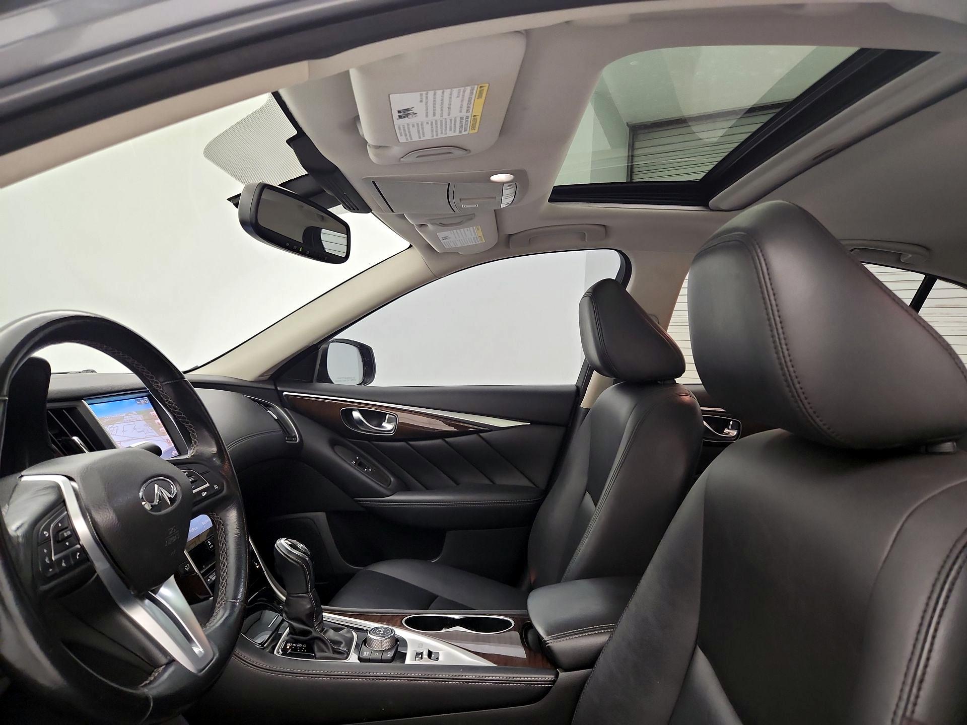 Thumbnail: 2018 INFINITI Q50 - 19