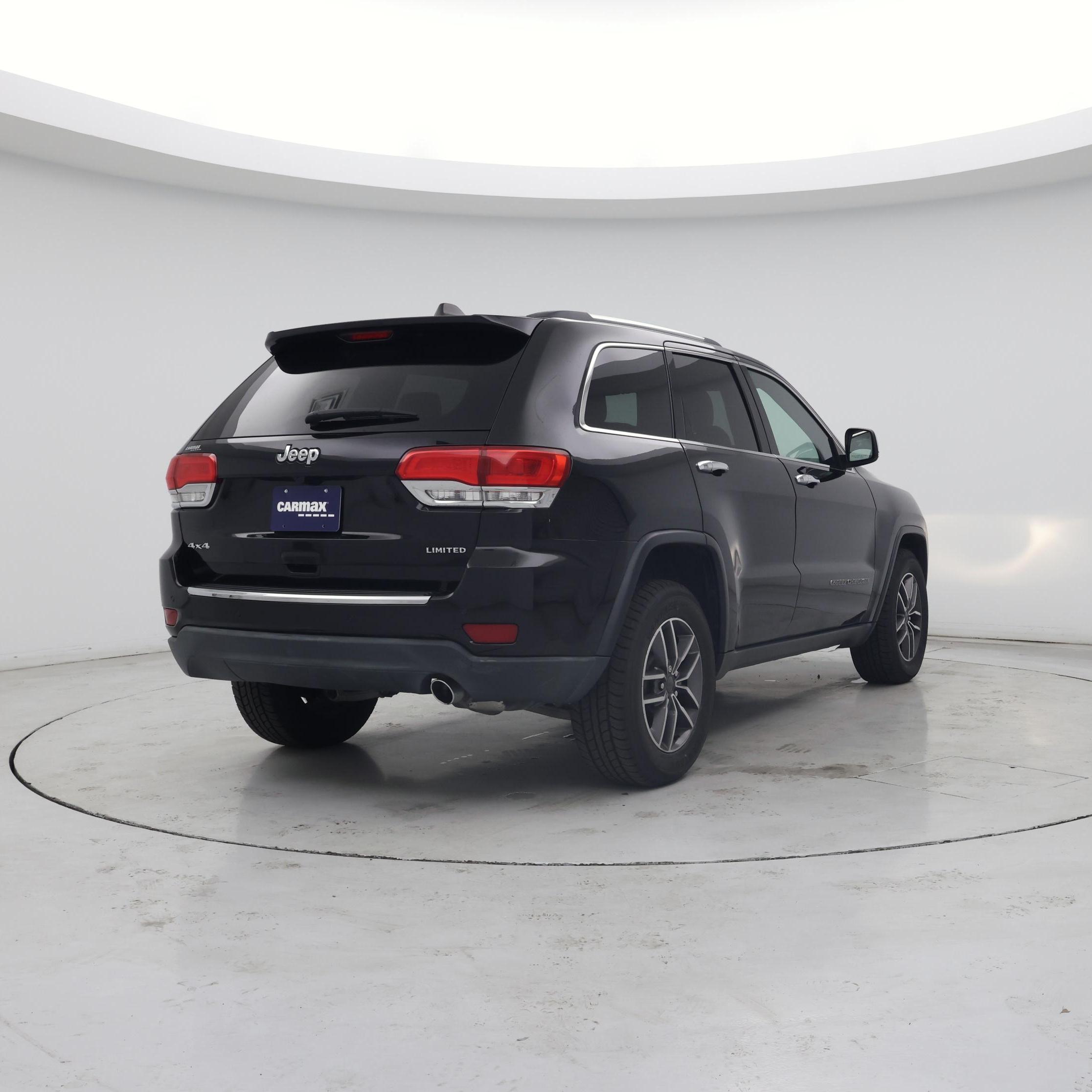 Thumbnail: 2019 Jeep Grand Cherokee - 8
