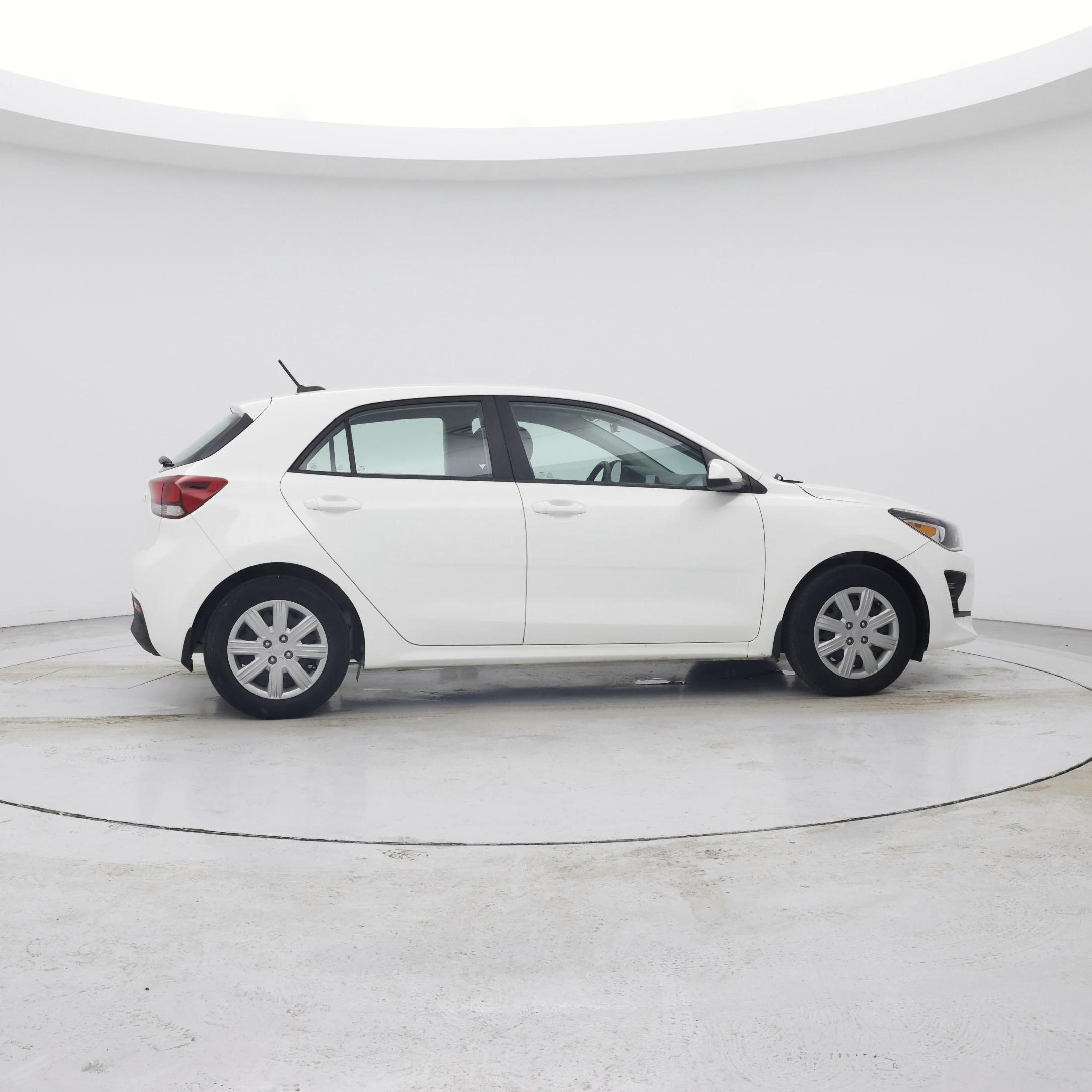 Thumbnail: 2023 Kia Rio - 7