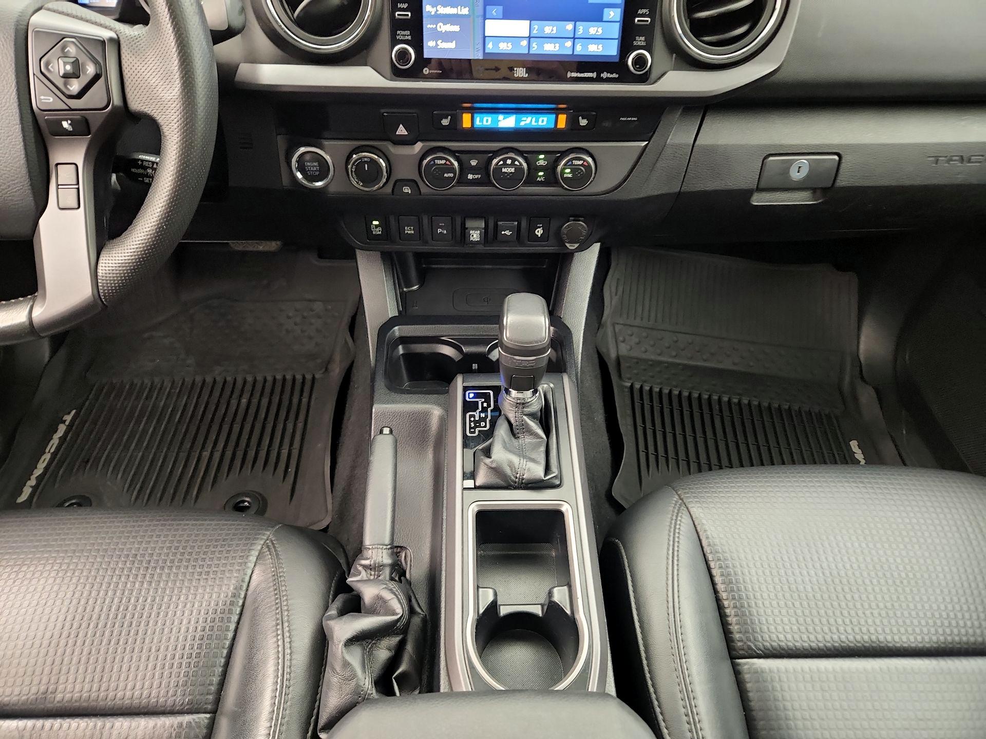 Thumbnail: 2020 Toyota Tacoma - 17