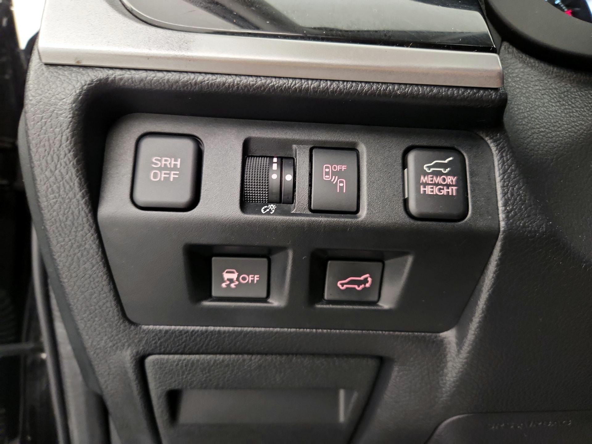 Thumbnail: 2017 Subaru Forester - 13
