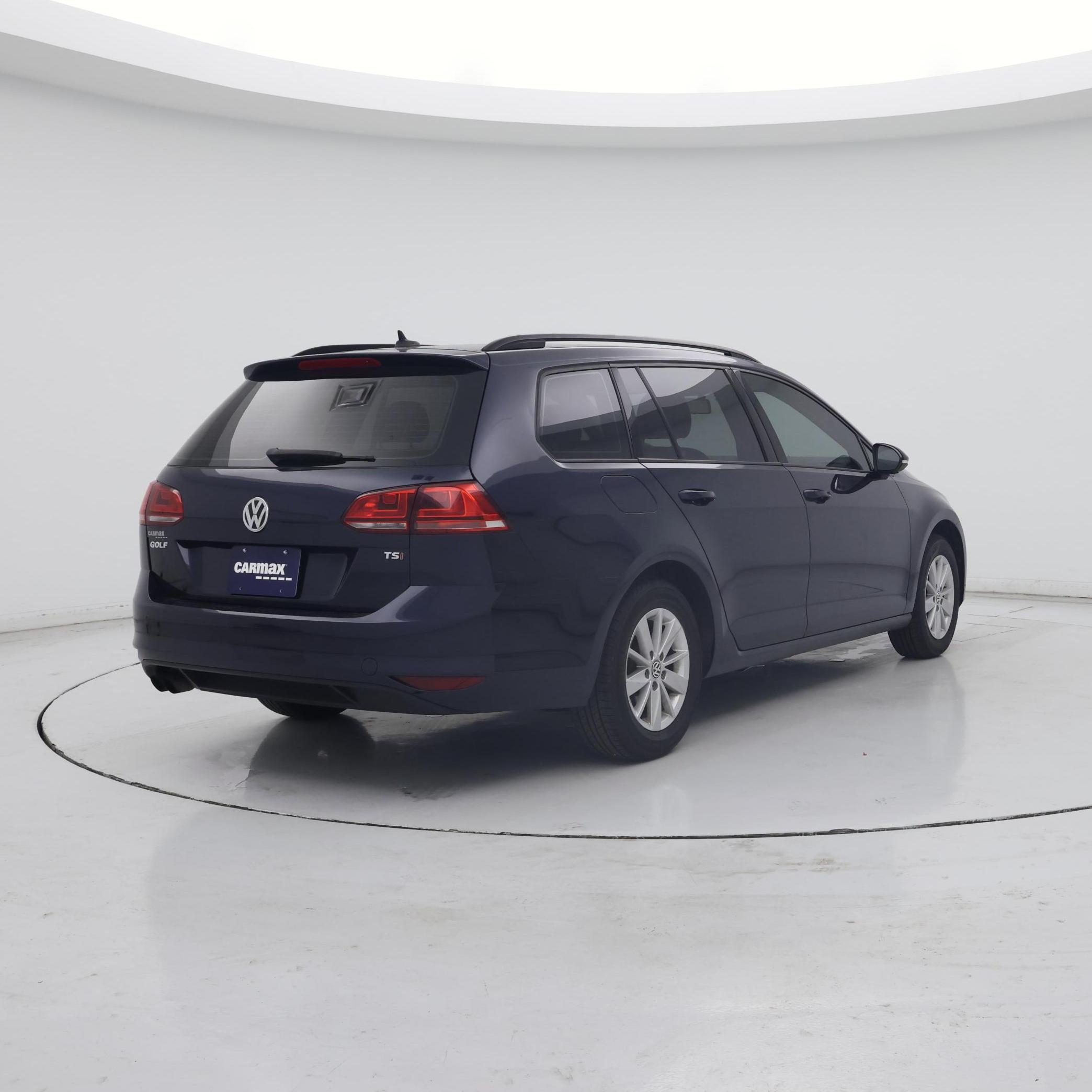 Thumbnail: 2016 Volkswagen Golf - 8
