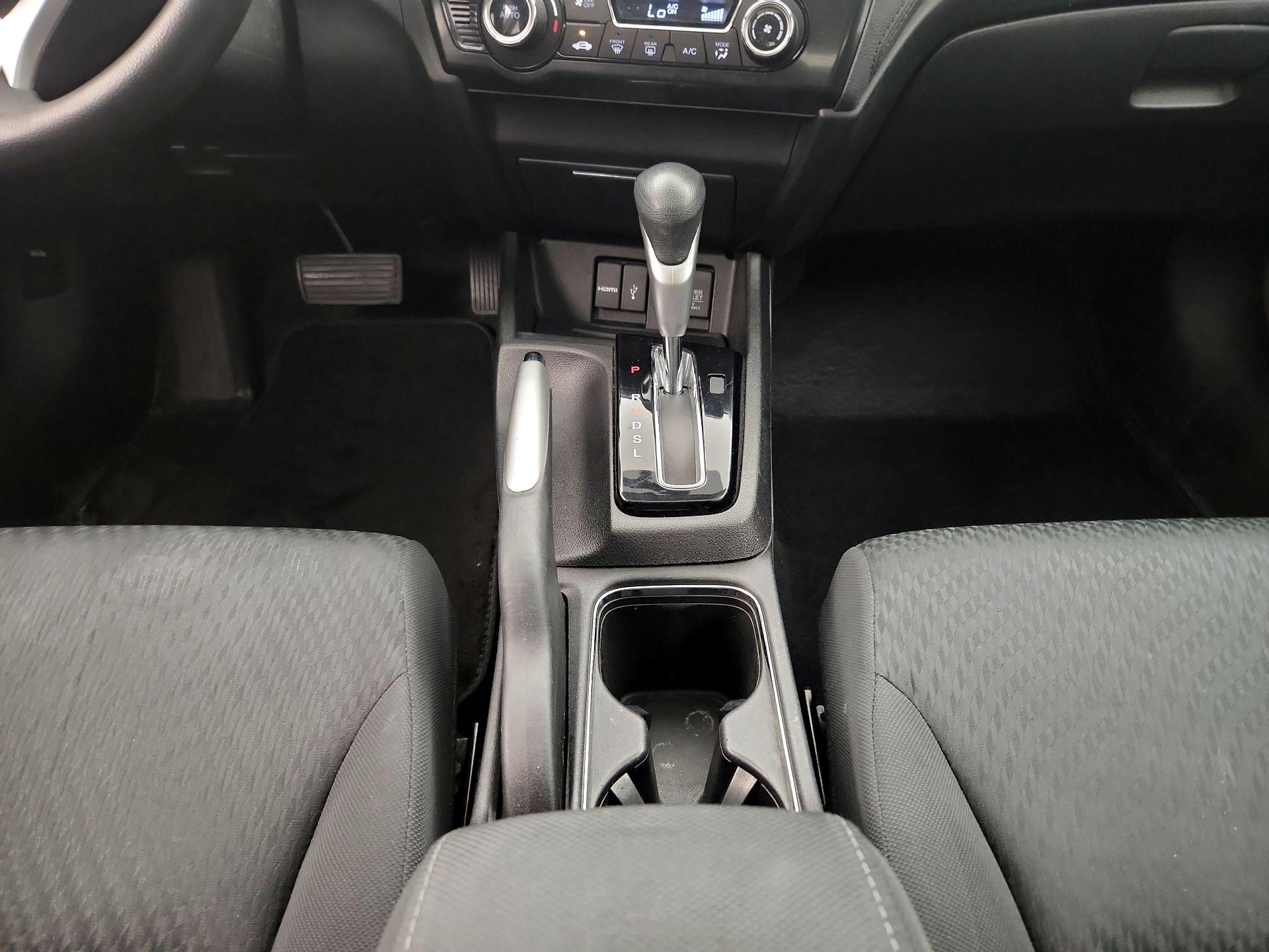Thumbnail: 2015 Honda Civic - 17