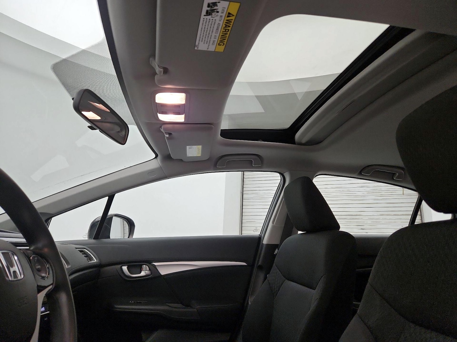 Sunroof(s) & Overhead Airbags