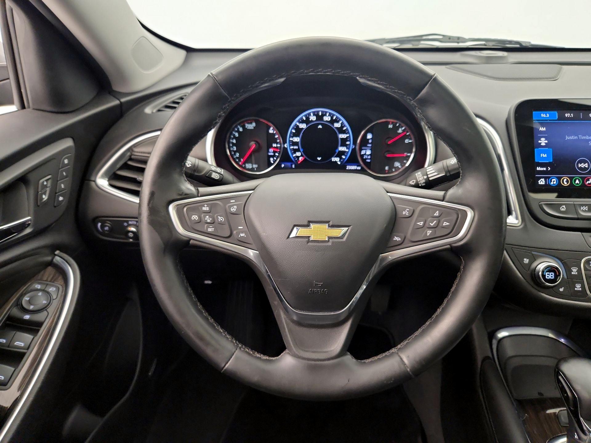 Thumbnail: 2023 Chevrolet Malibu - 10