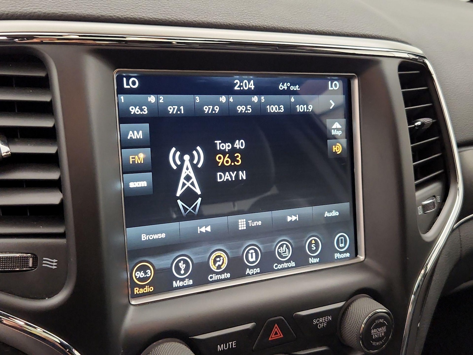 2018 Jeep Grand Cherokee Limited - Photo 16