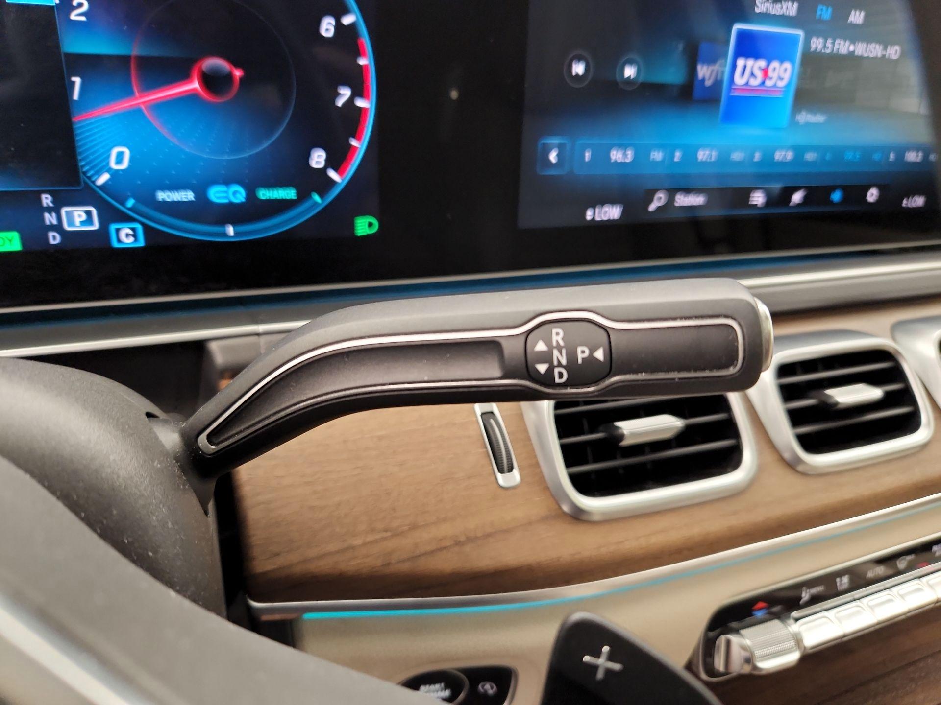Thumbnail: 2020 Mercedes-Benz GLE - 17