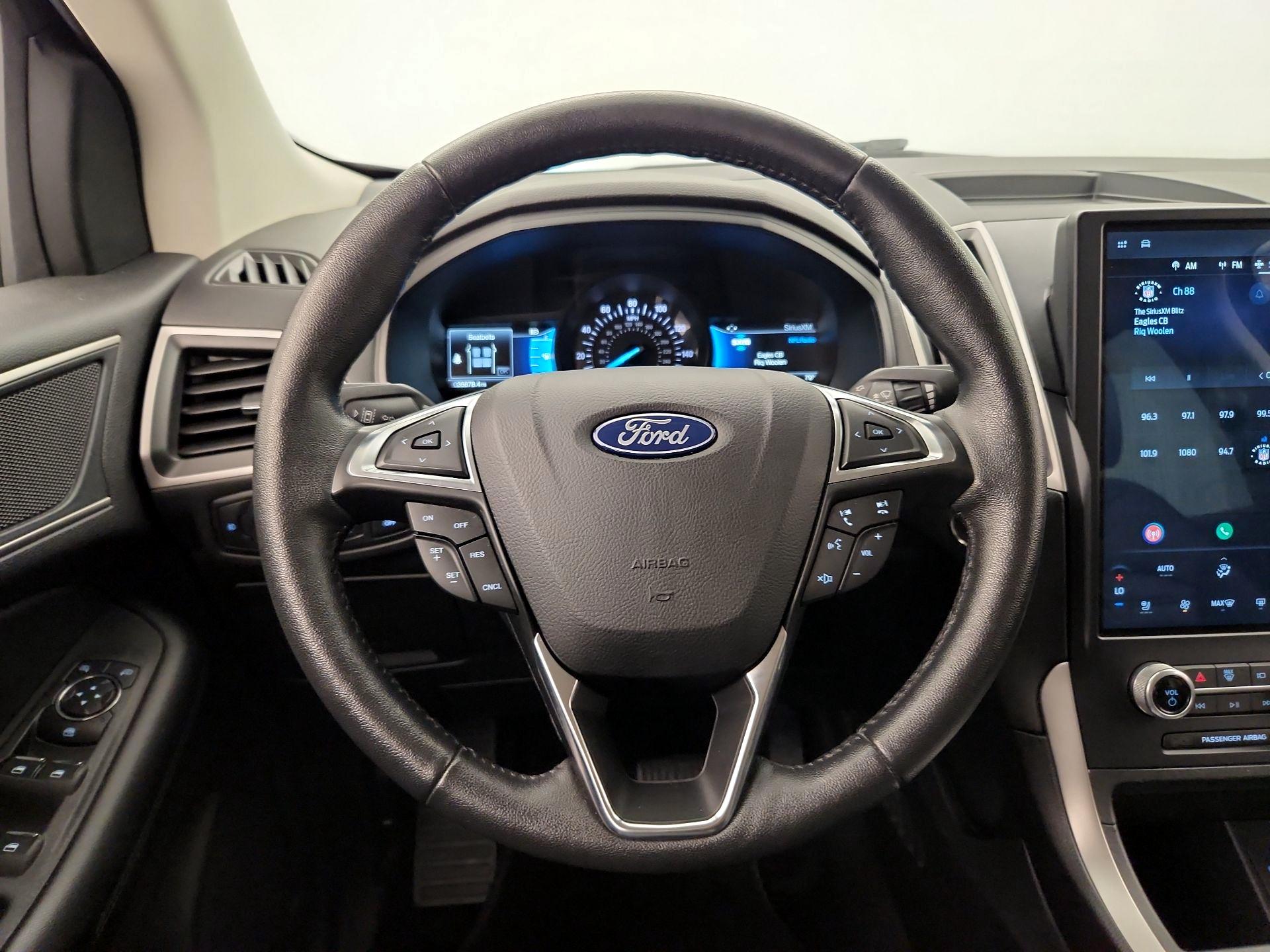 Thumbnail: 2022 Ford Edge - 10