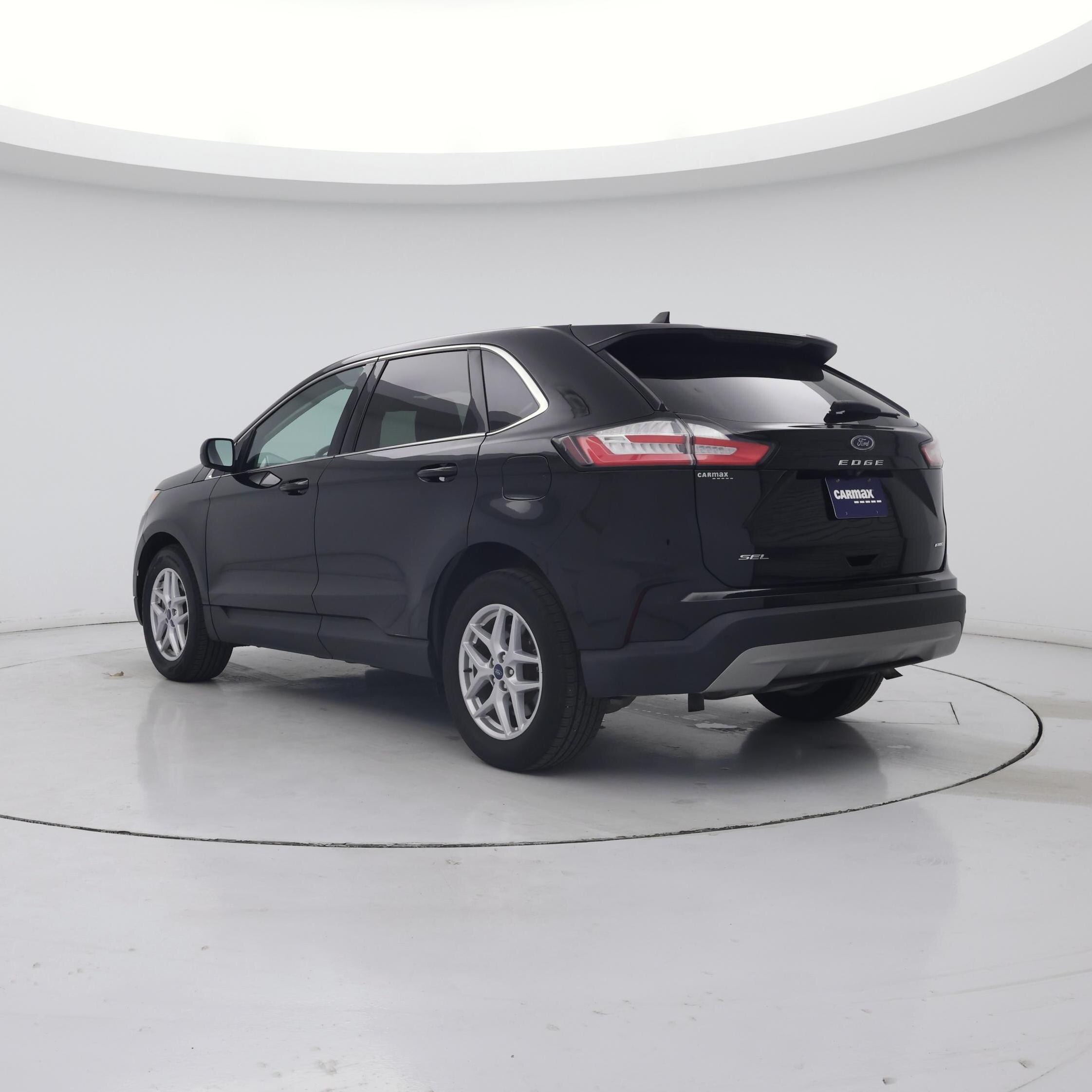 Thumbnail: 2022 Ford Edge - 2