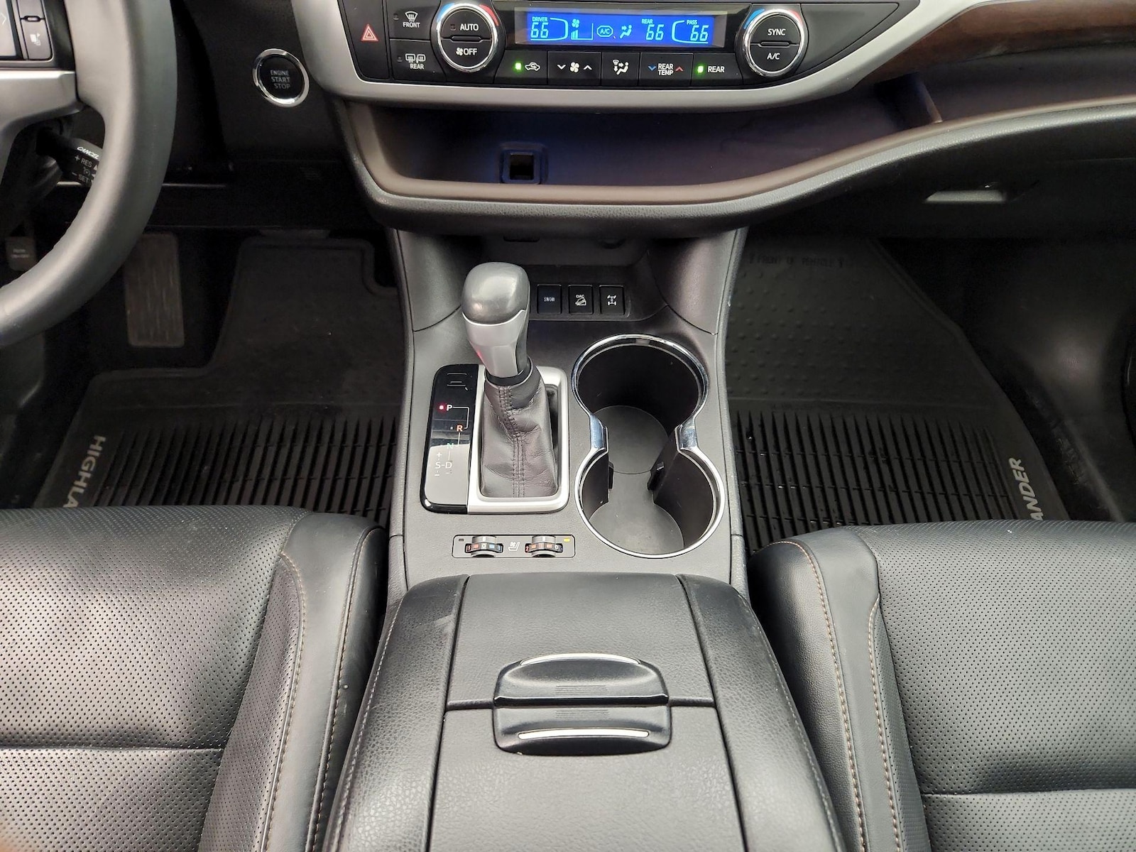 2016 Toyota Highlander Limited - Photo 18