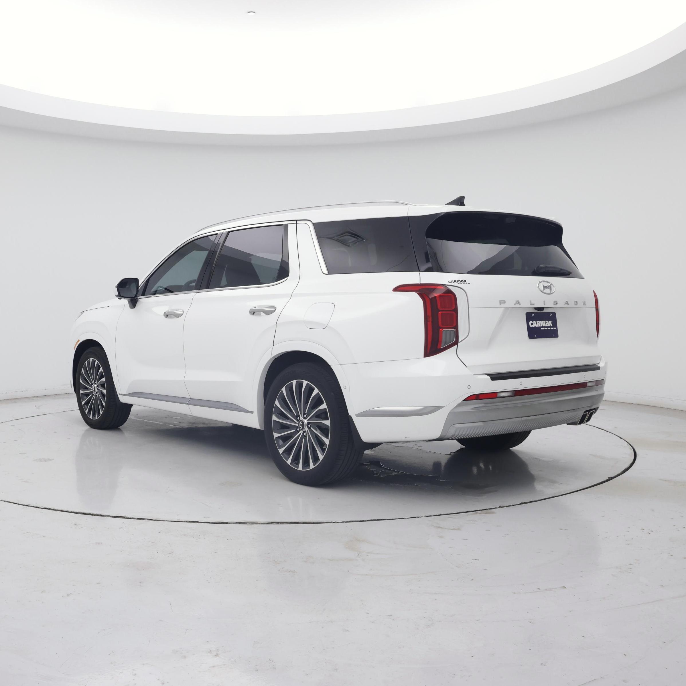 Thumbnail: 2023 Hyundai Palisade - 2