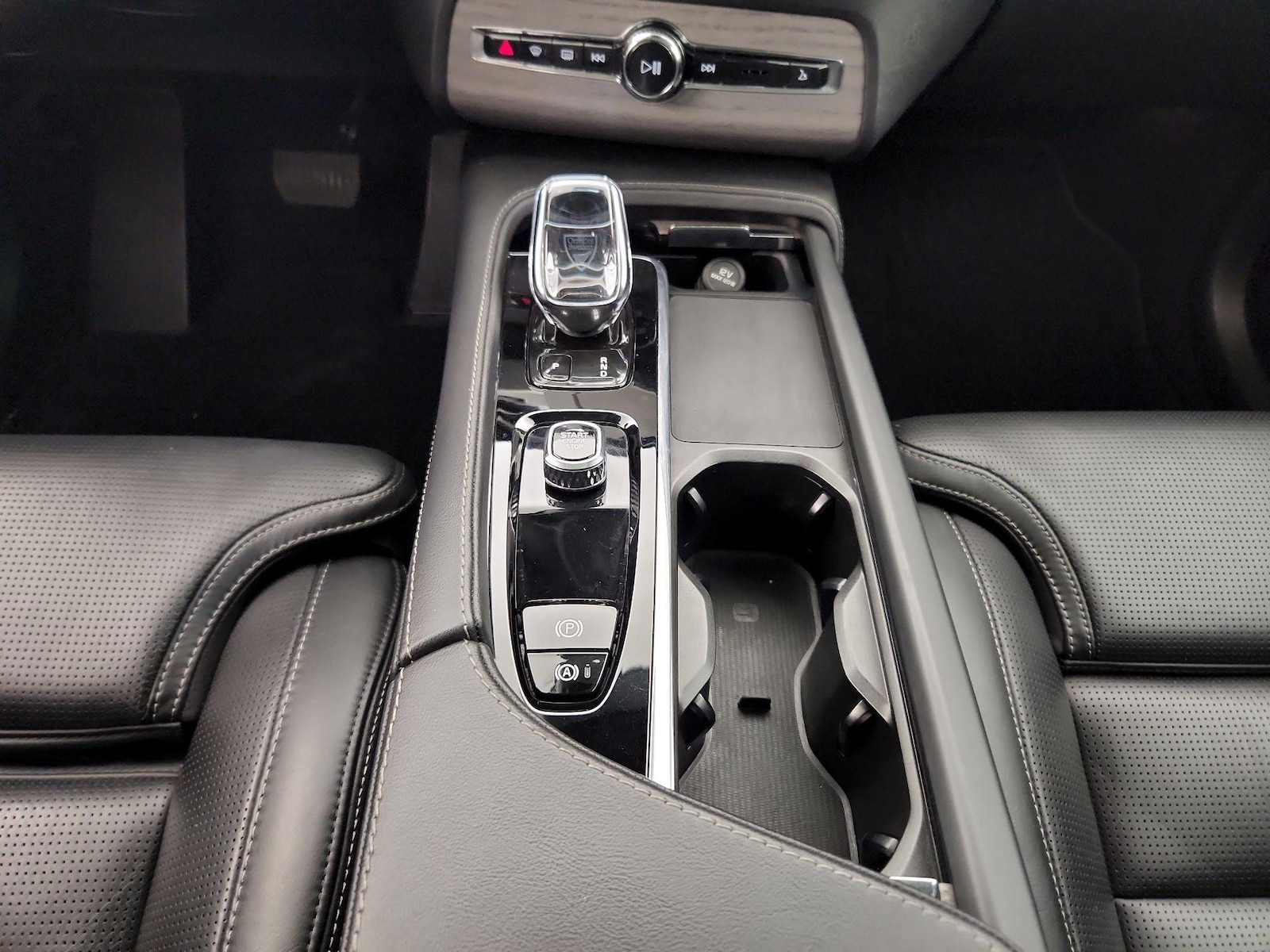 2022 Volvo XC90 Inscription - Photo 18