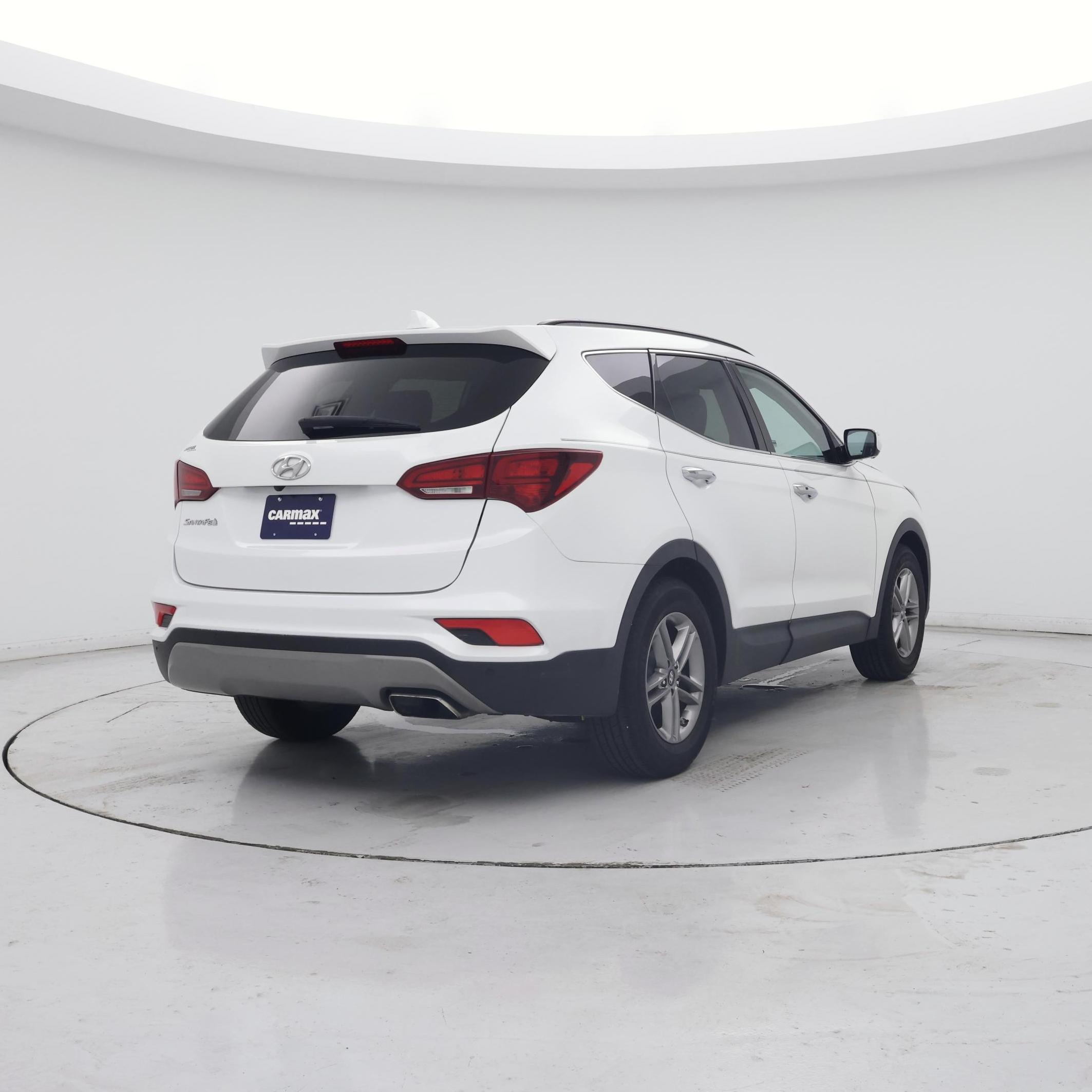 Thumbnail: 2017 Hyundai Santa Fe - 8