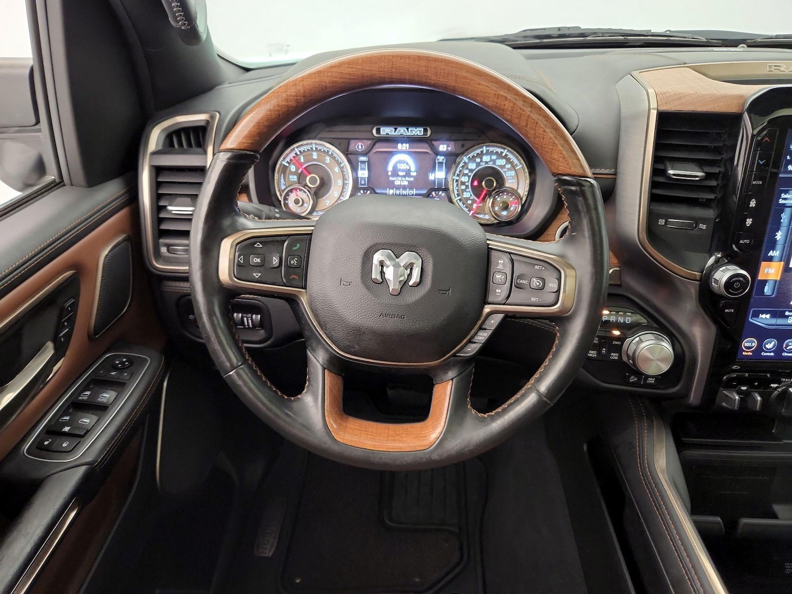 2021 RAM Ram 1500 Pickup Longhorn - Photo 11