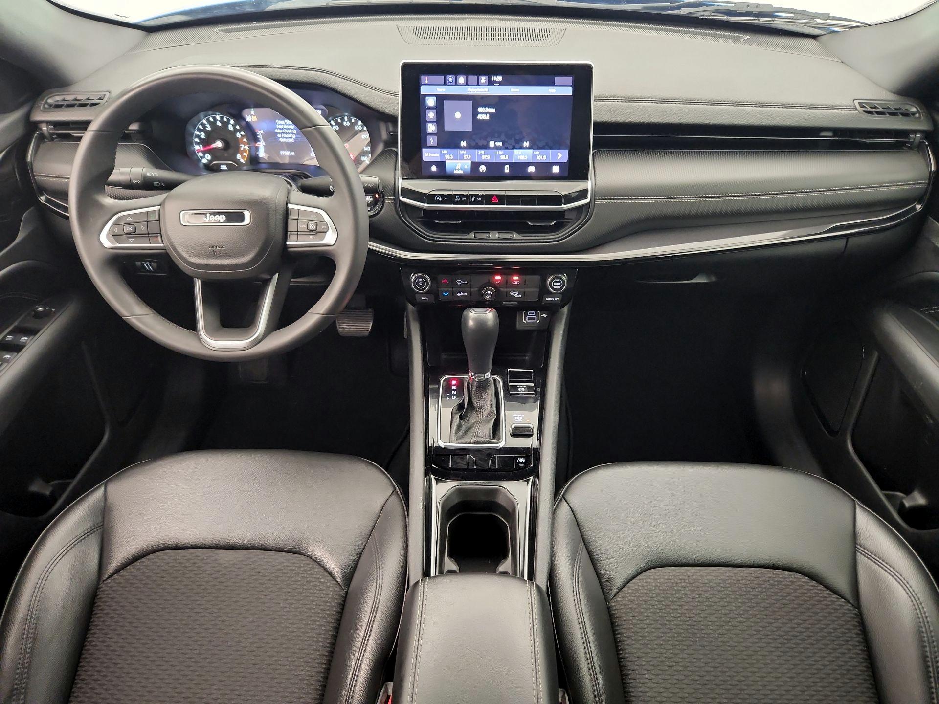 Thumbnail: 2022 Jeep Compass - 9