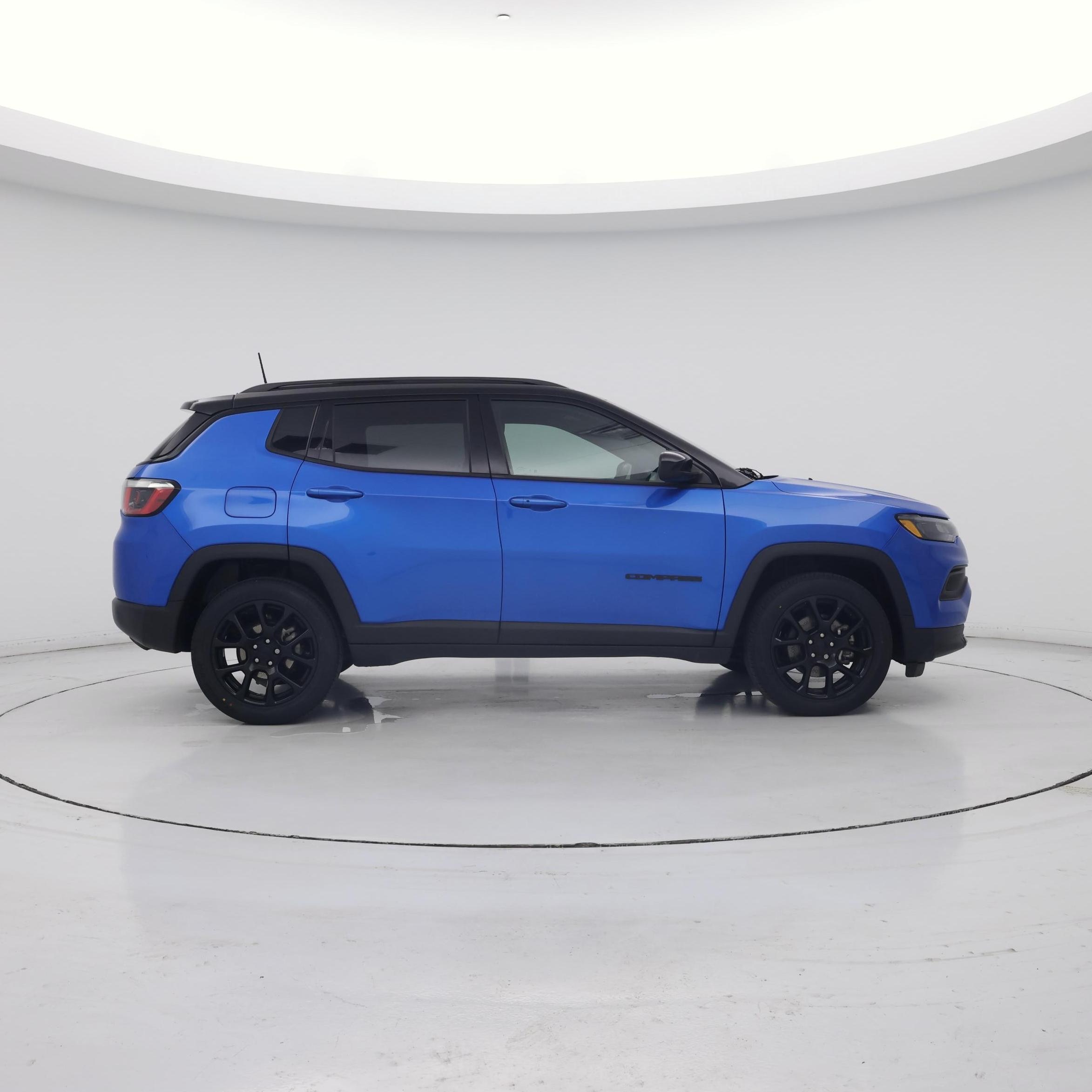 Thumbnail: 2022 Jeep Compass - 7