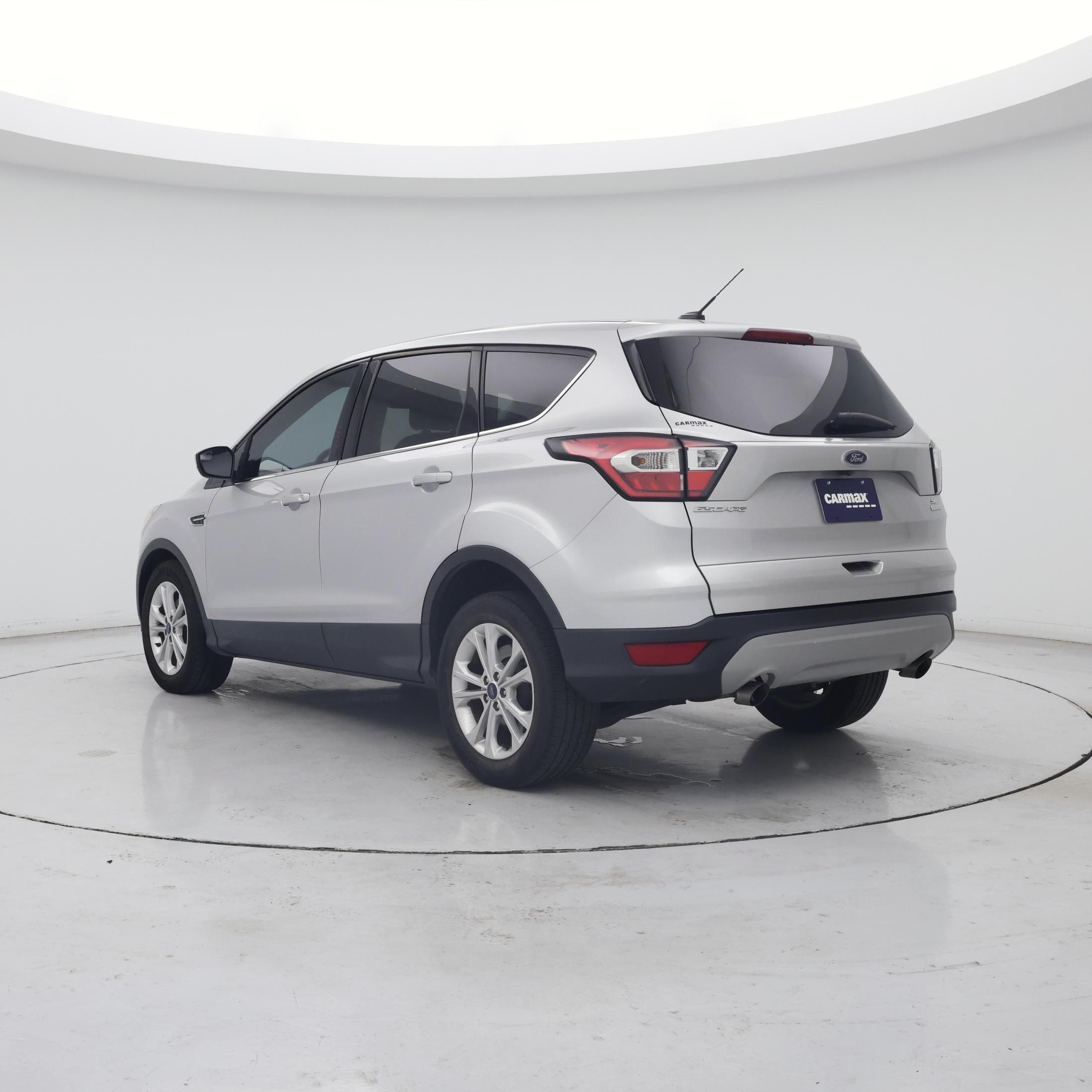 Thumbnail: 2017 Ford Escape - 2