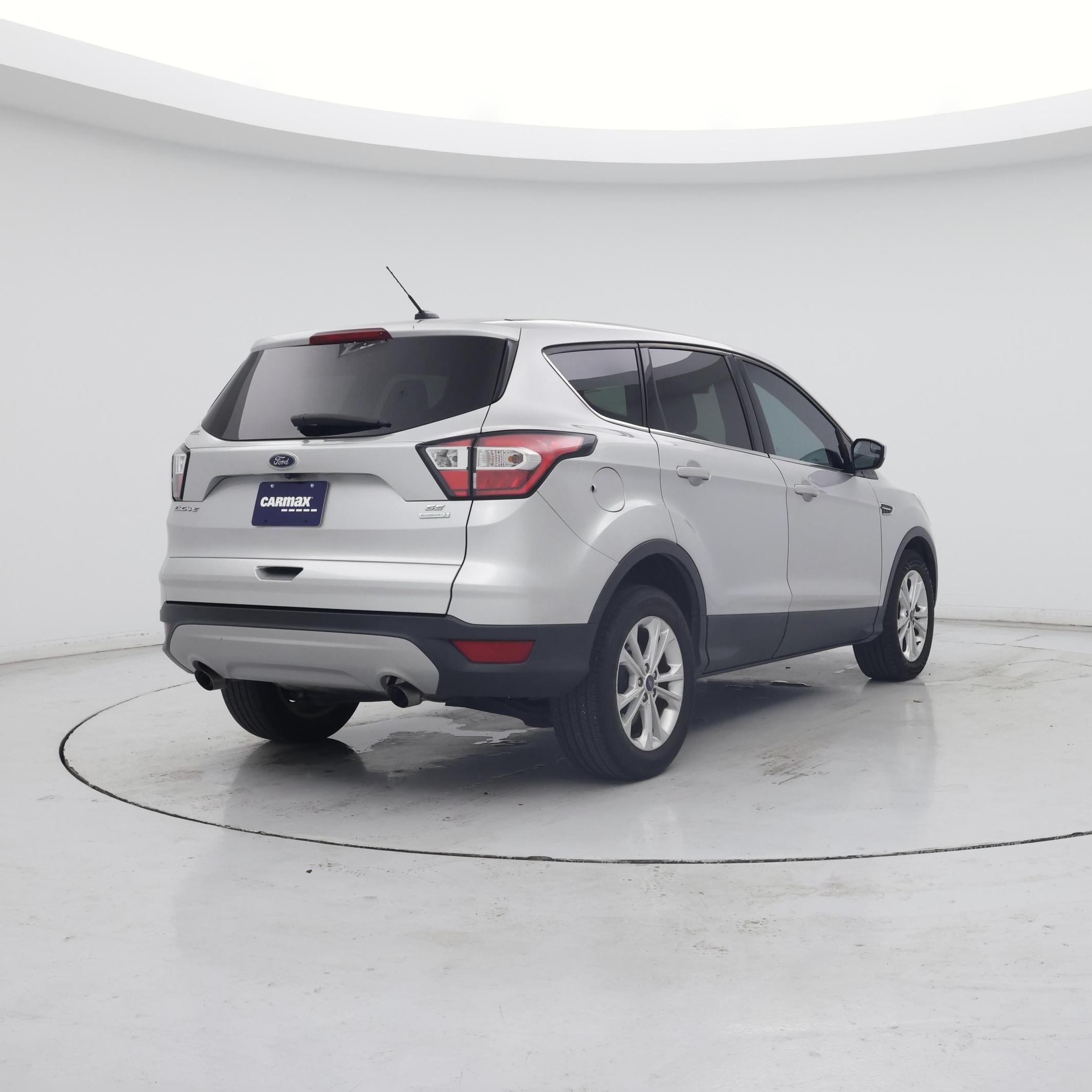Thumbnail: 2017 Ford Escape - 8