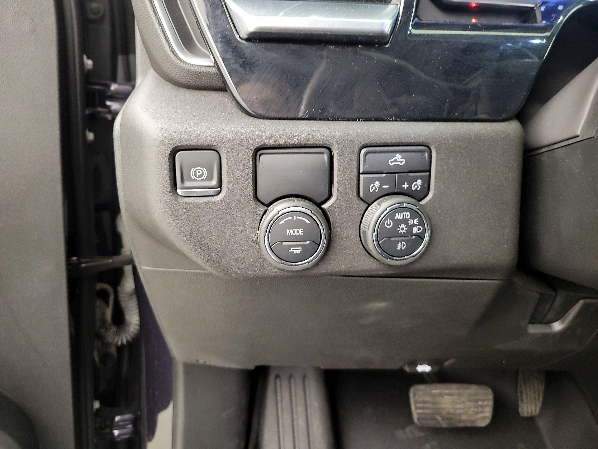 Thumbnail: 2023 Chevrolet Silverado 1500 - 13