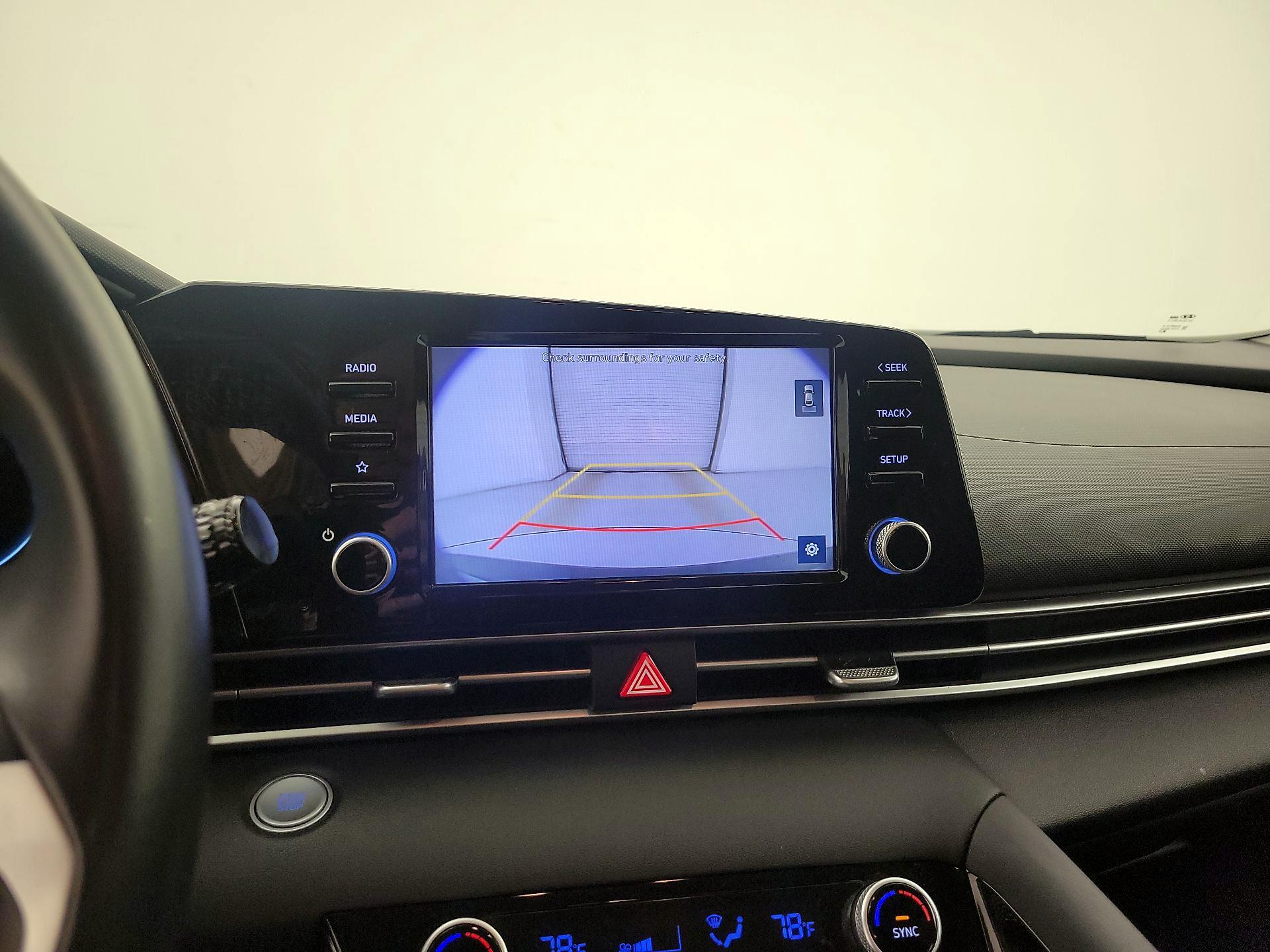 Thumbnail: 2021 Hyundai Elantra - 14