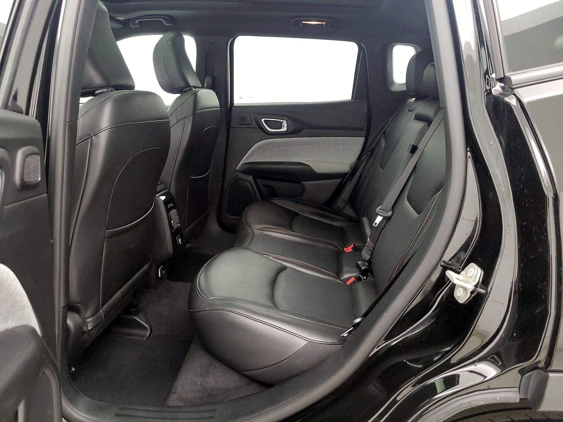 Thumbnail: 2023 Jeep Compass - 20