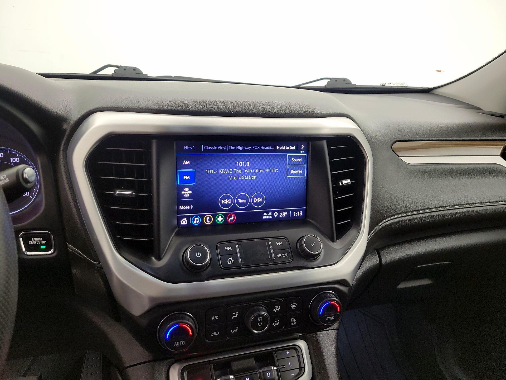 Thumbnail: 2022 GMC Acadia - 16