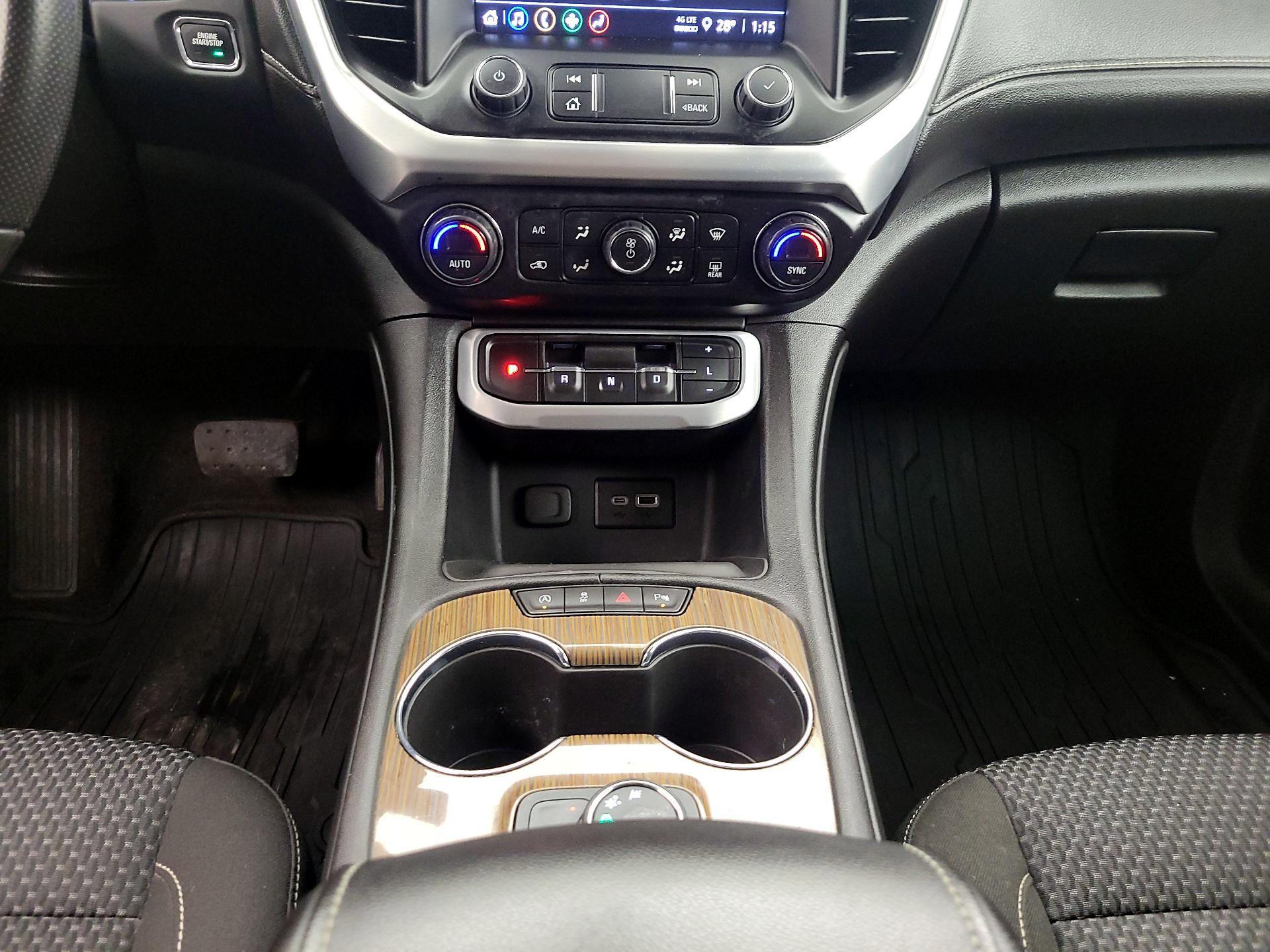 Thumbnail: 2022 GMC Acadia - 18