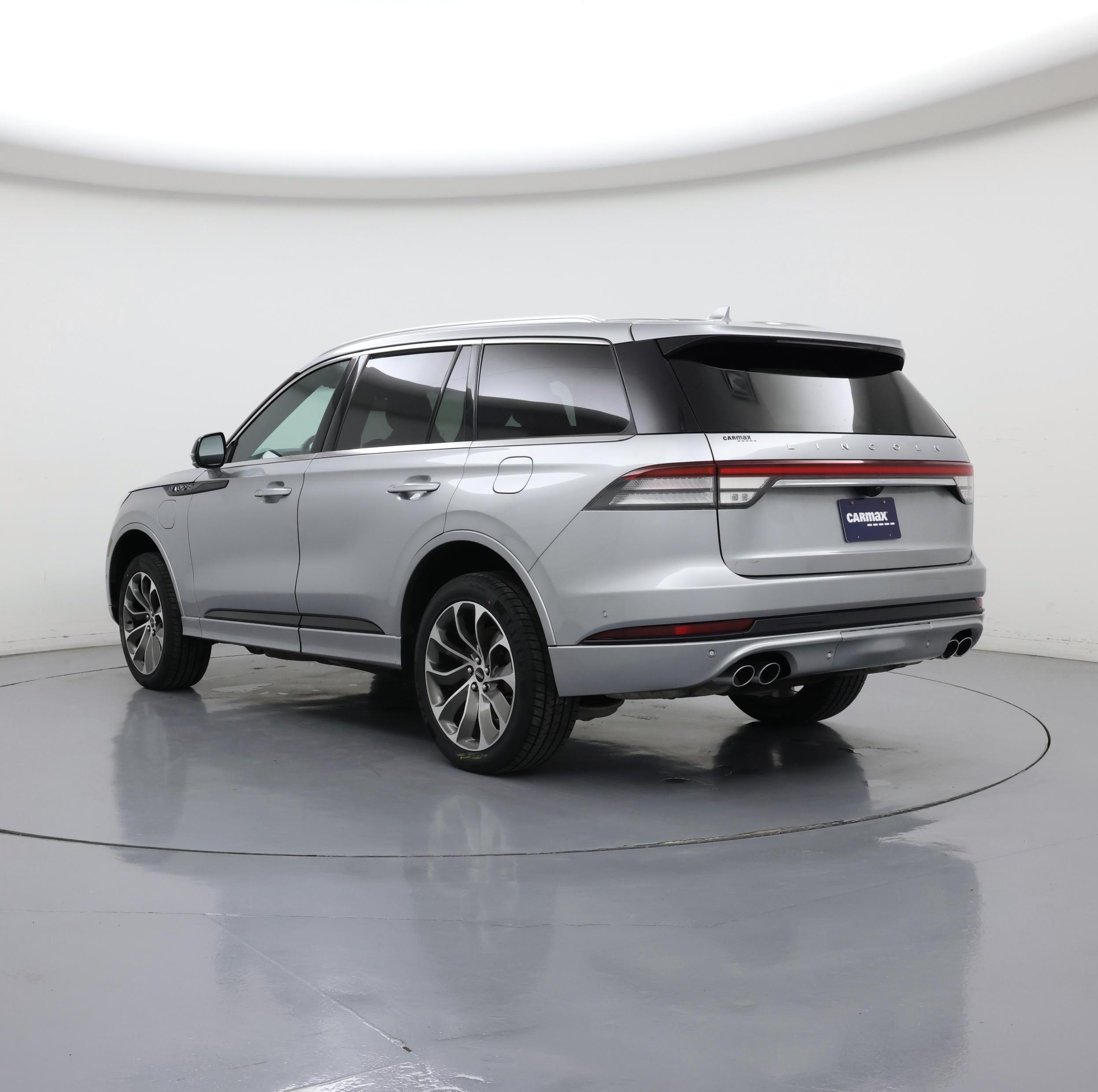 Thumbnail: 2020 Lincoln Aviator - 2