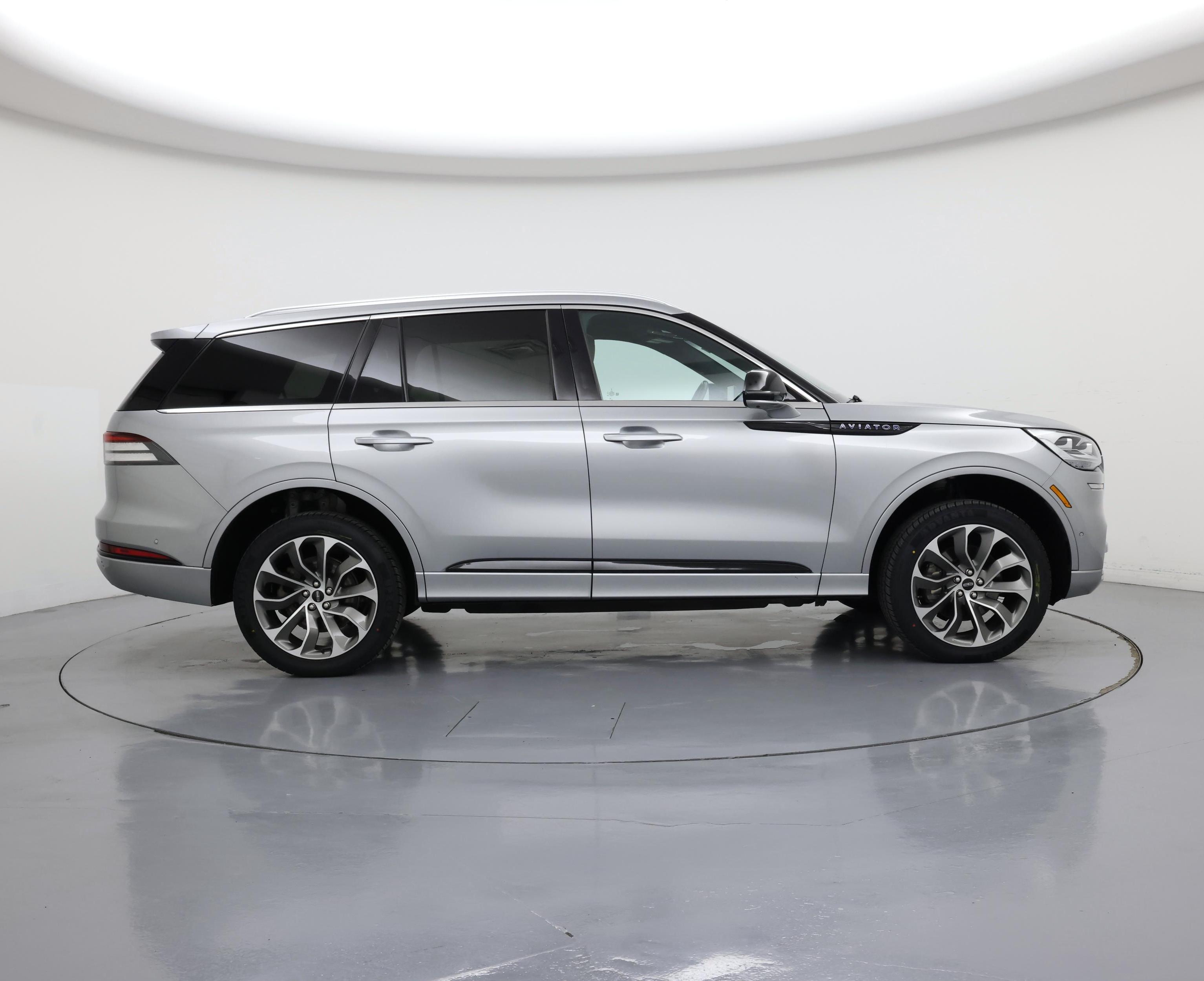 Thumbnail: 2020 Lincoln Aviator - 7