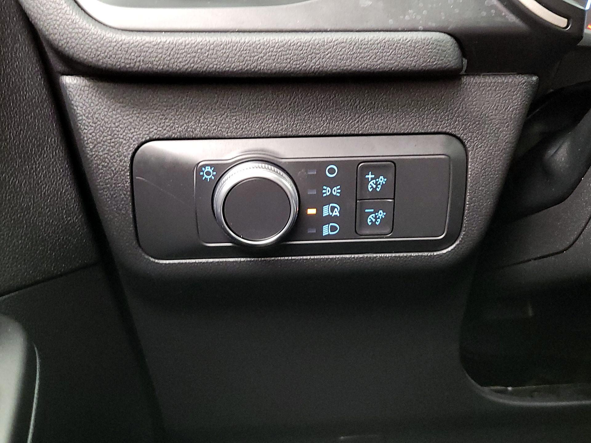 Thumbnail: 2022 Ford Escape - 13