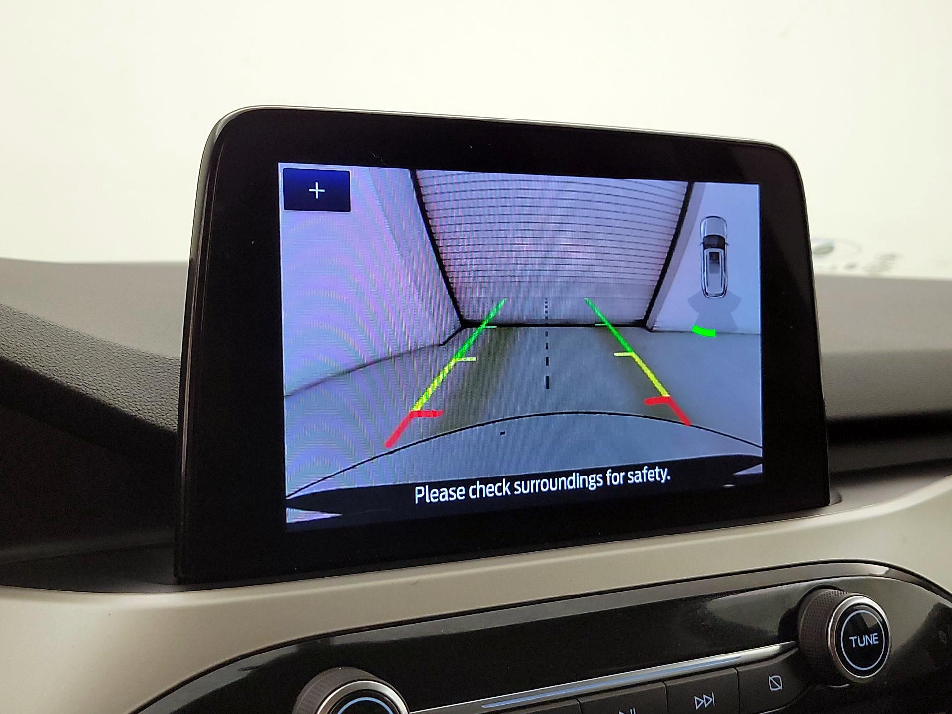 Thumbnail: 2022 Ford Escape - 14