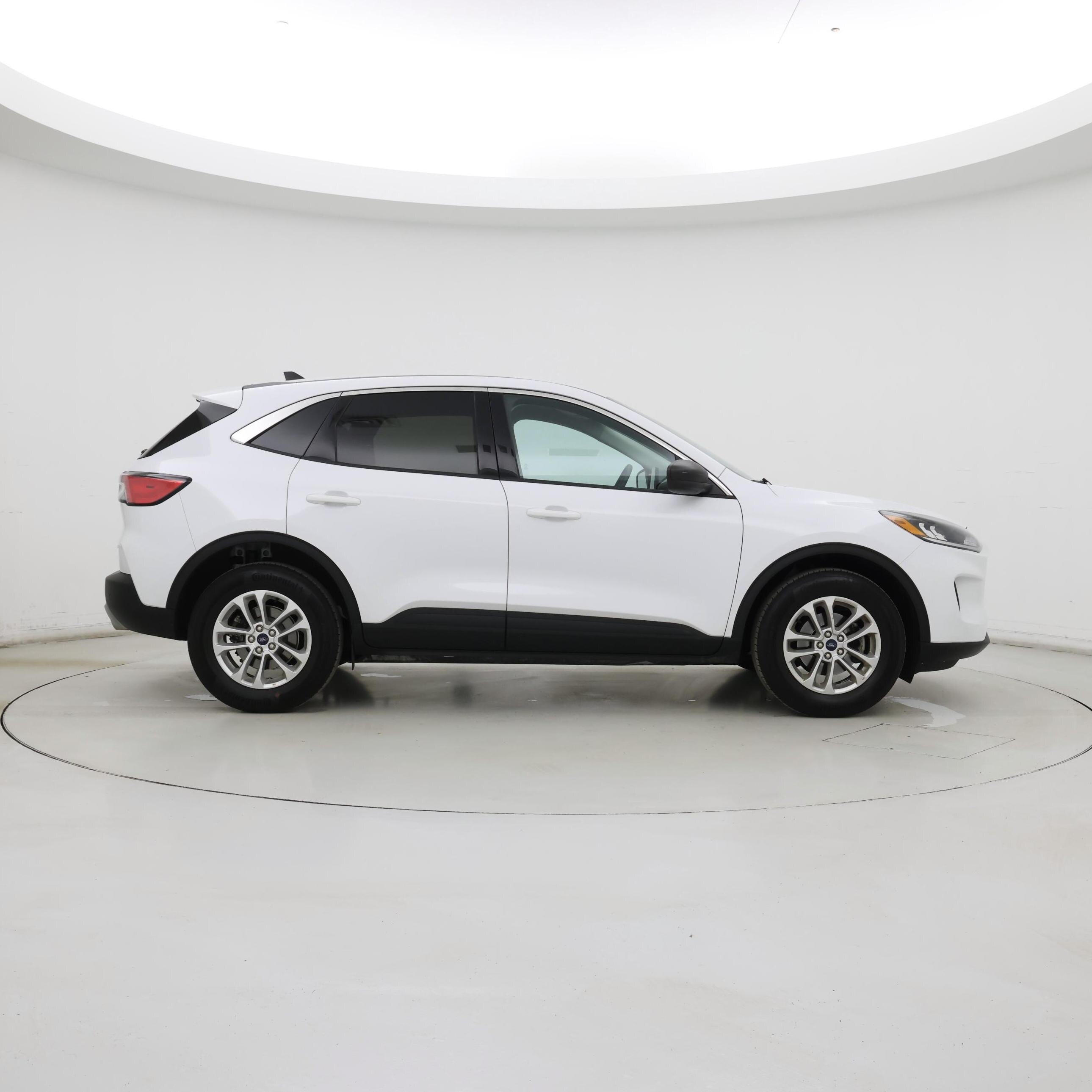 Thumbnail: 2022 Ford Escape - 7