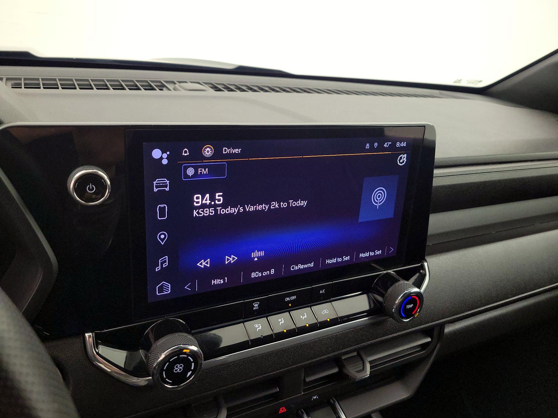 Thumbnail: 2023 Chevrolet Colorado - 16