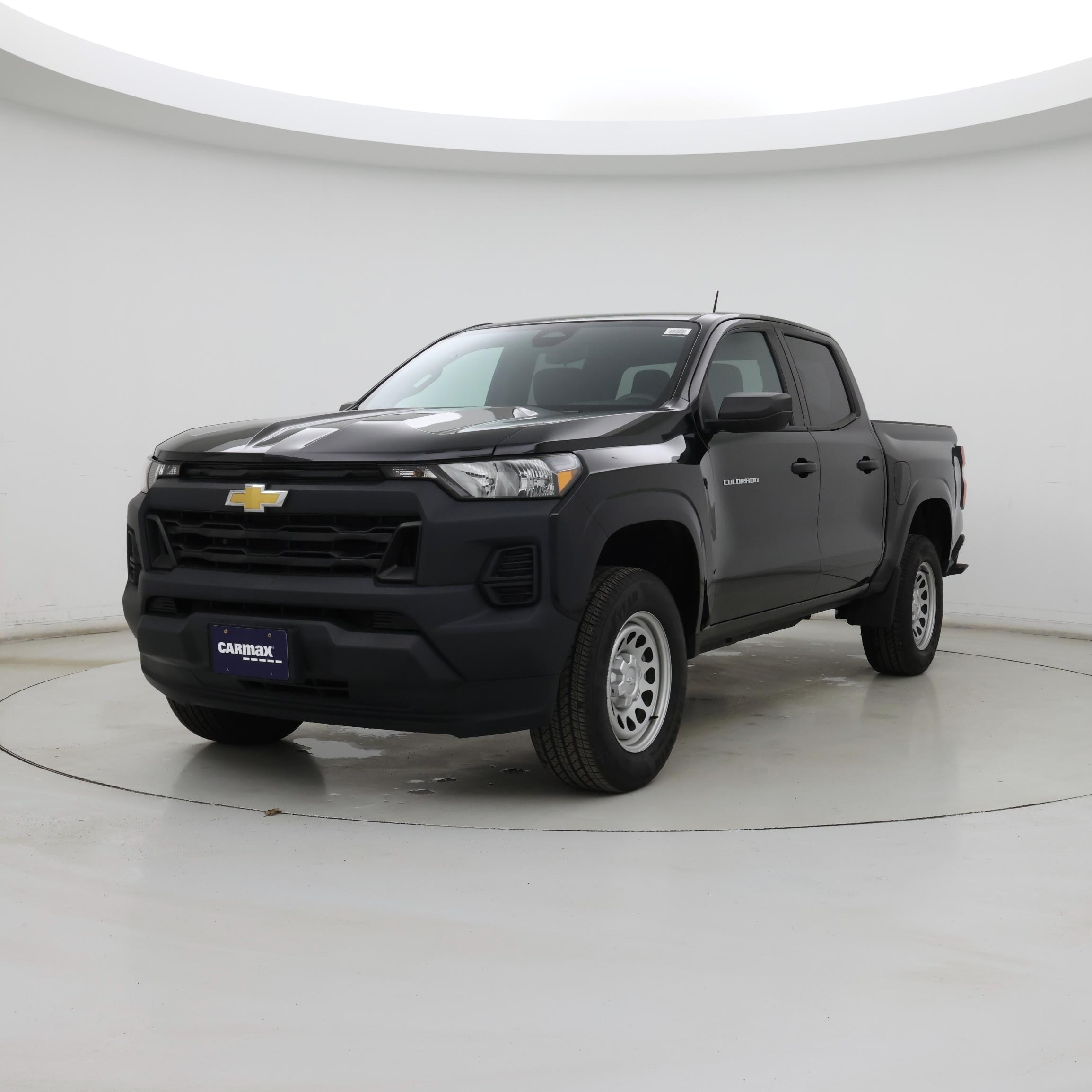 Thumbnail: 2023 Chevrolet Colorado - 4