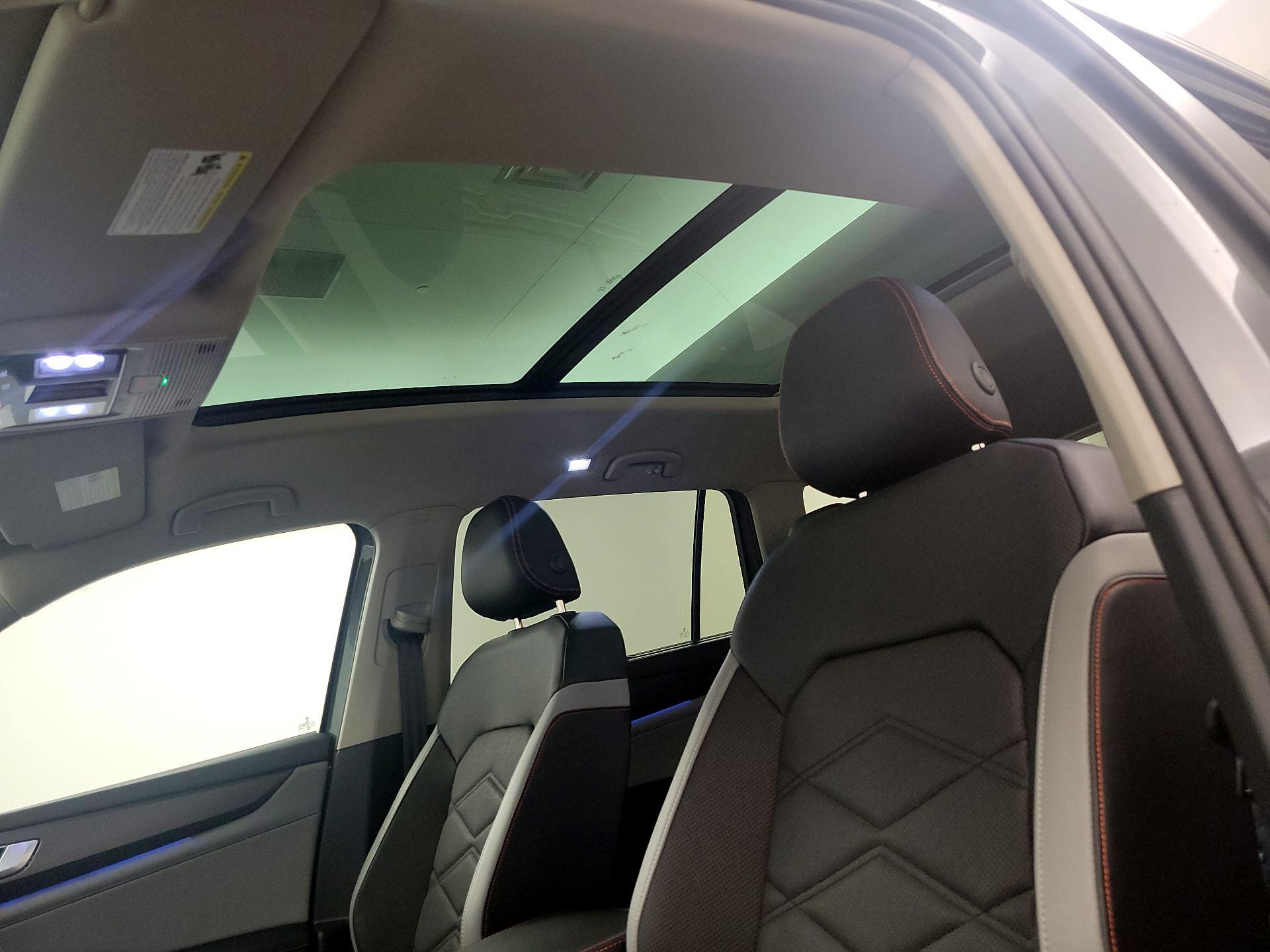 Thumbnail: 2025 Volkswagen Atlas - 19